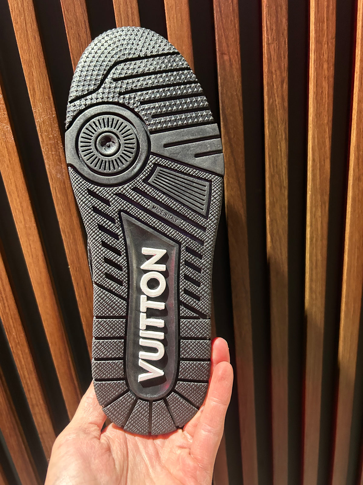 TENIS LOUIS VUITTON LV TRAINER