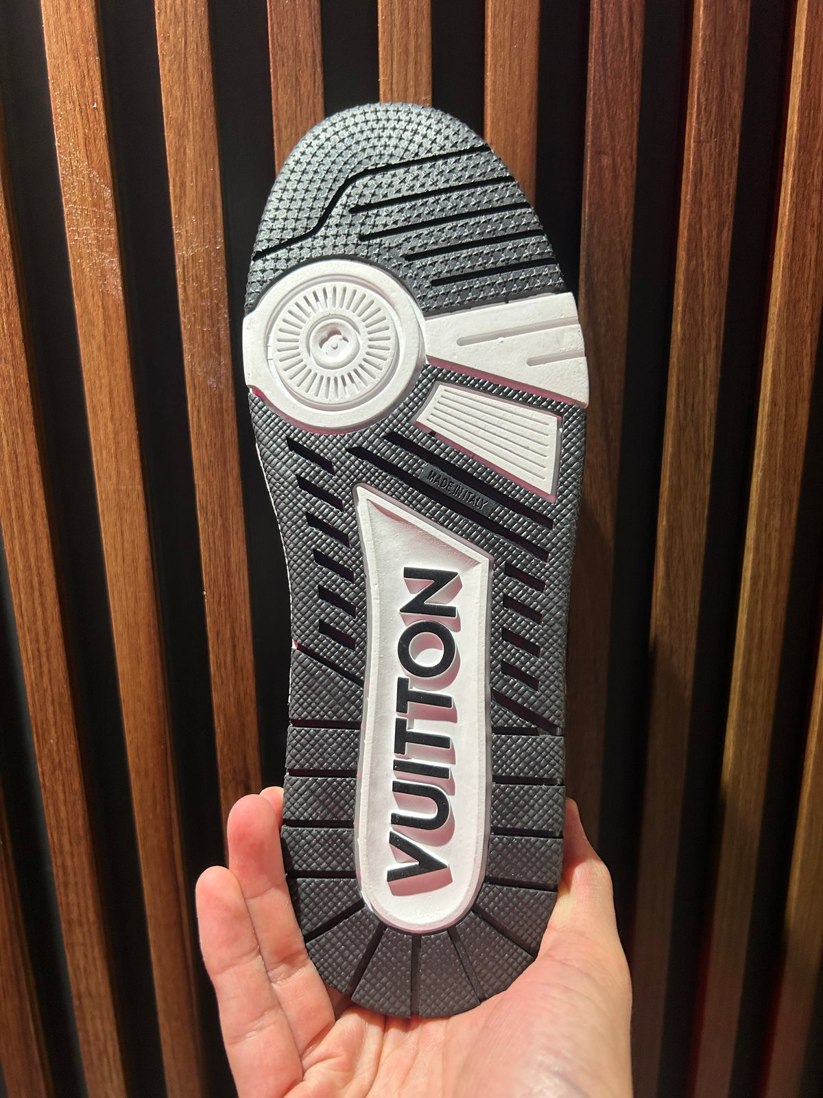 TENIS LOUIS VUITTON LV TRAINER
