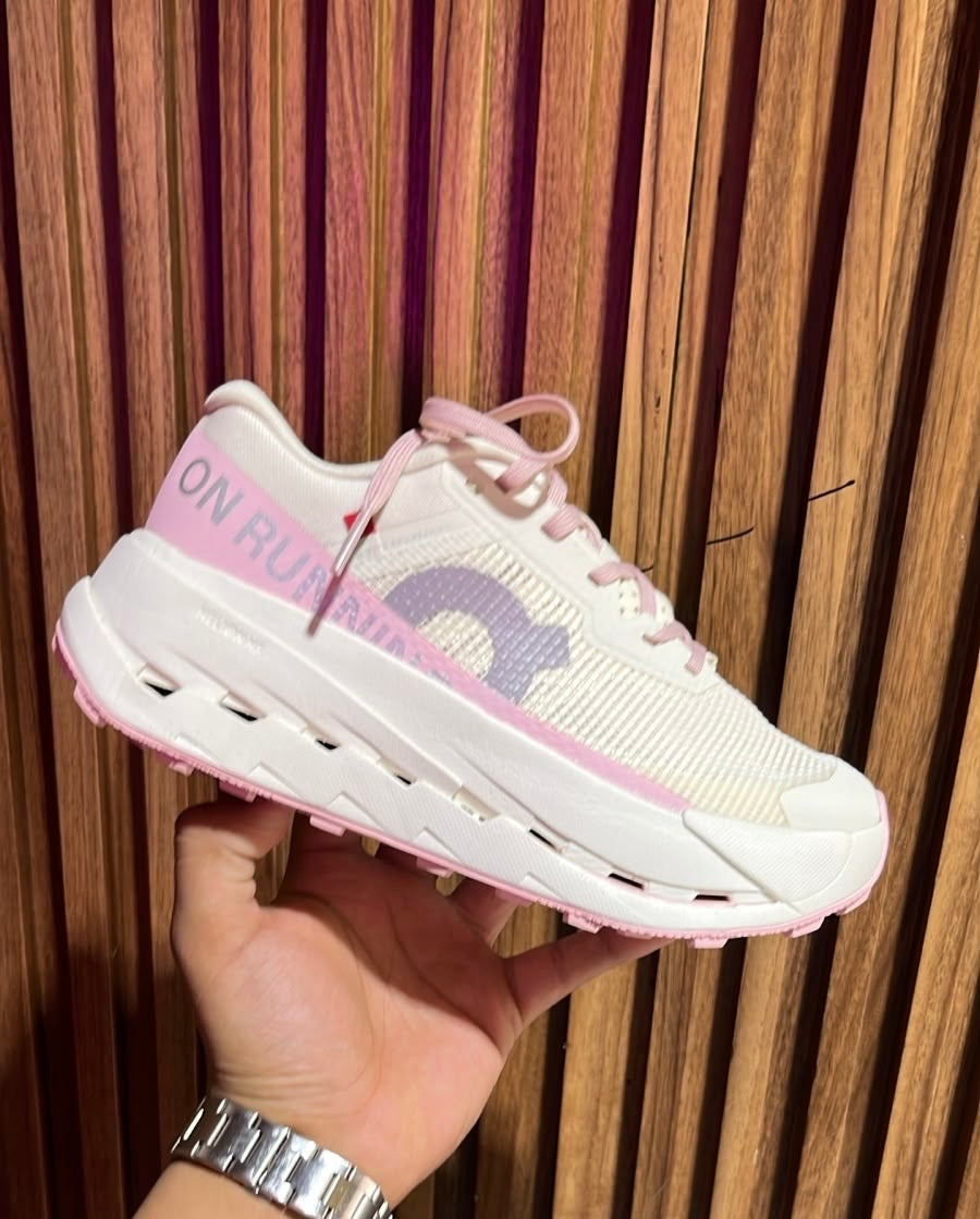 TENIS ON CLOUDULTRA 3