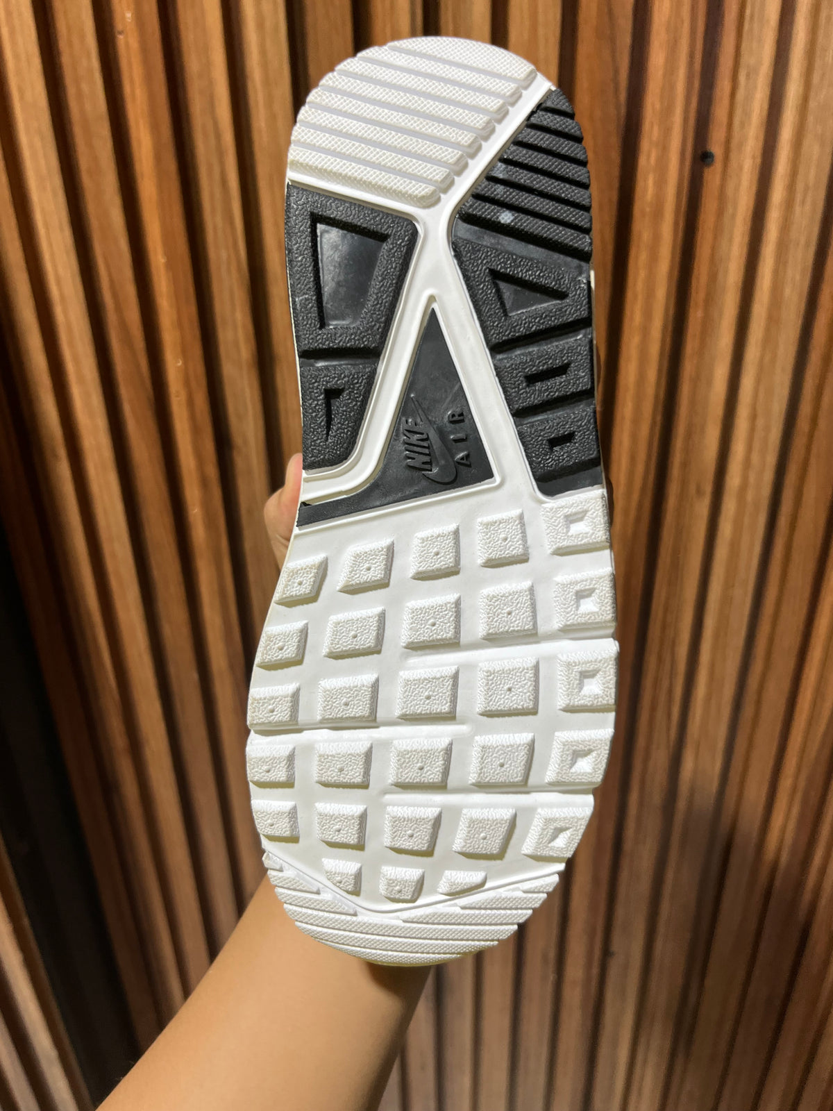 tenis Nike Air Max Command