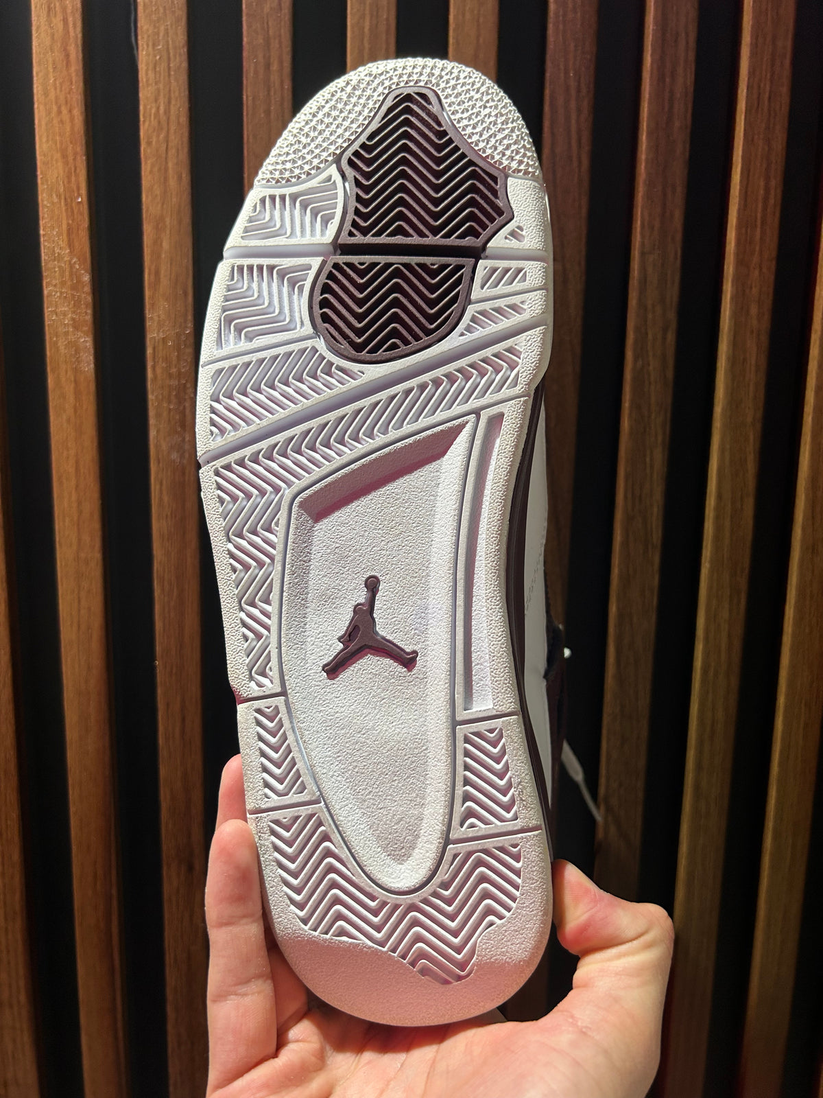 TENIS AIR JORDAN 4
