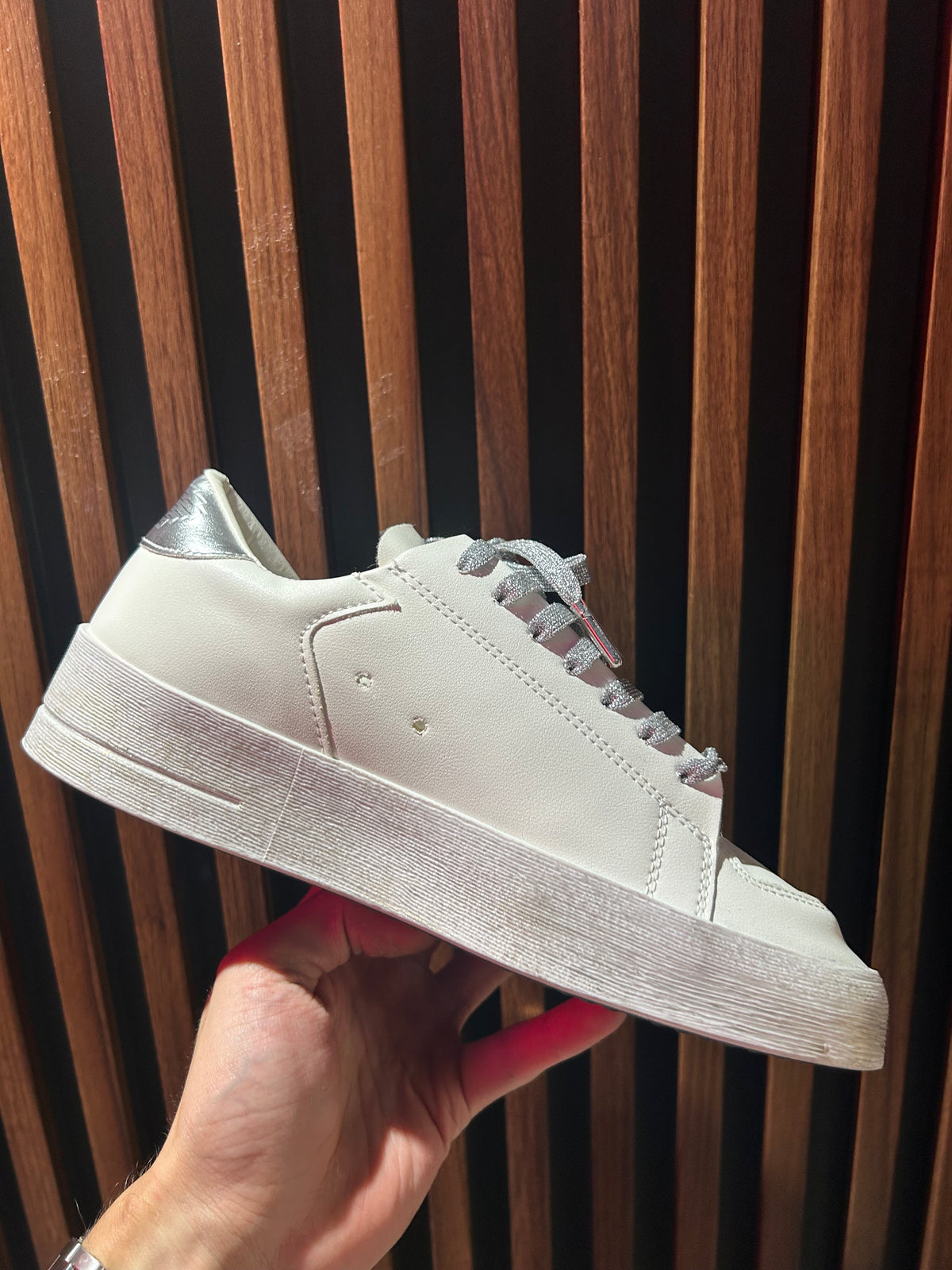 TENIS GOLDEN GOOSE STARDAN