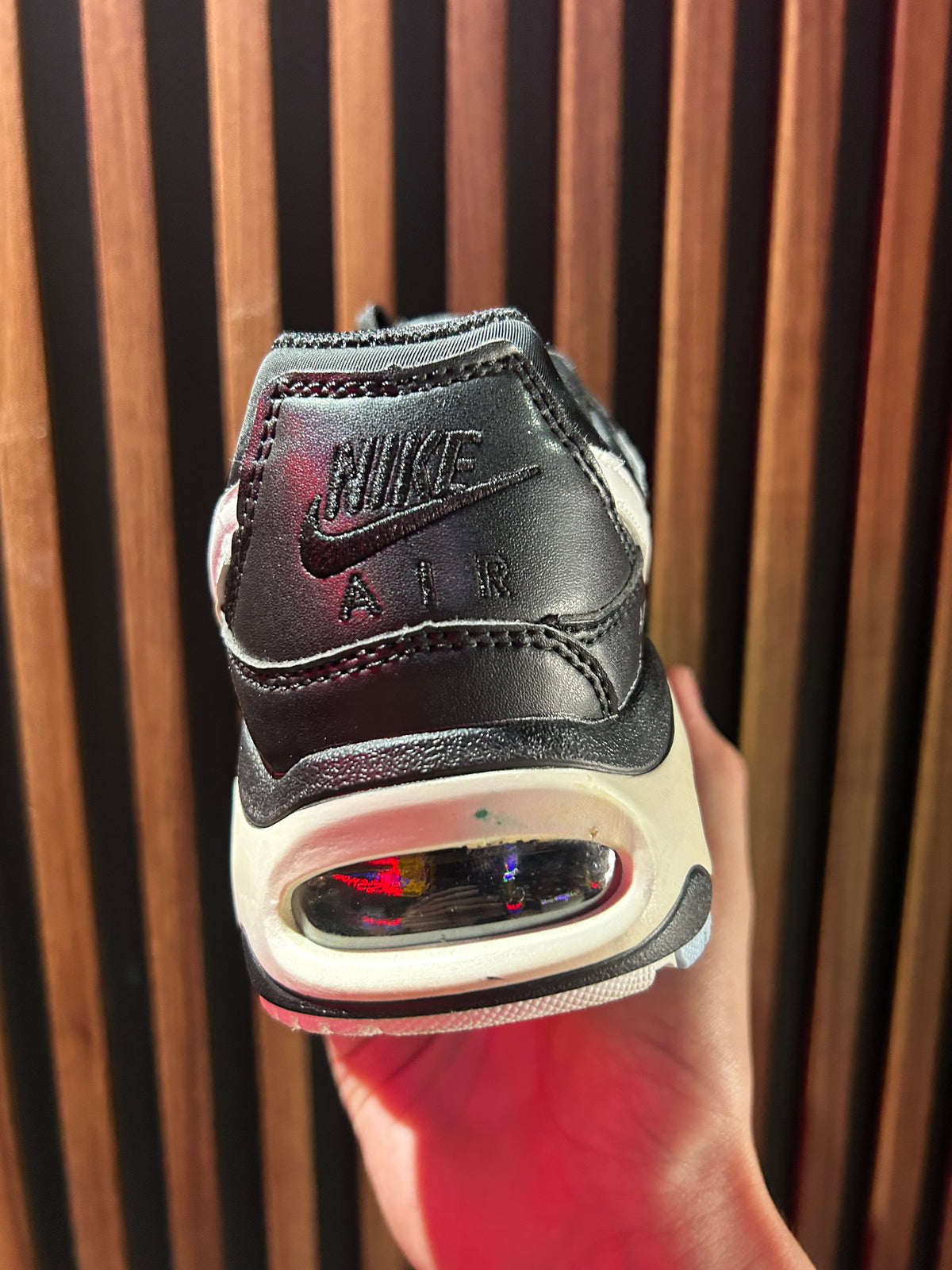 TENIS NIKE AIR MAX COMMAND