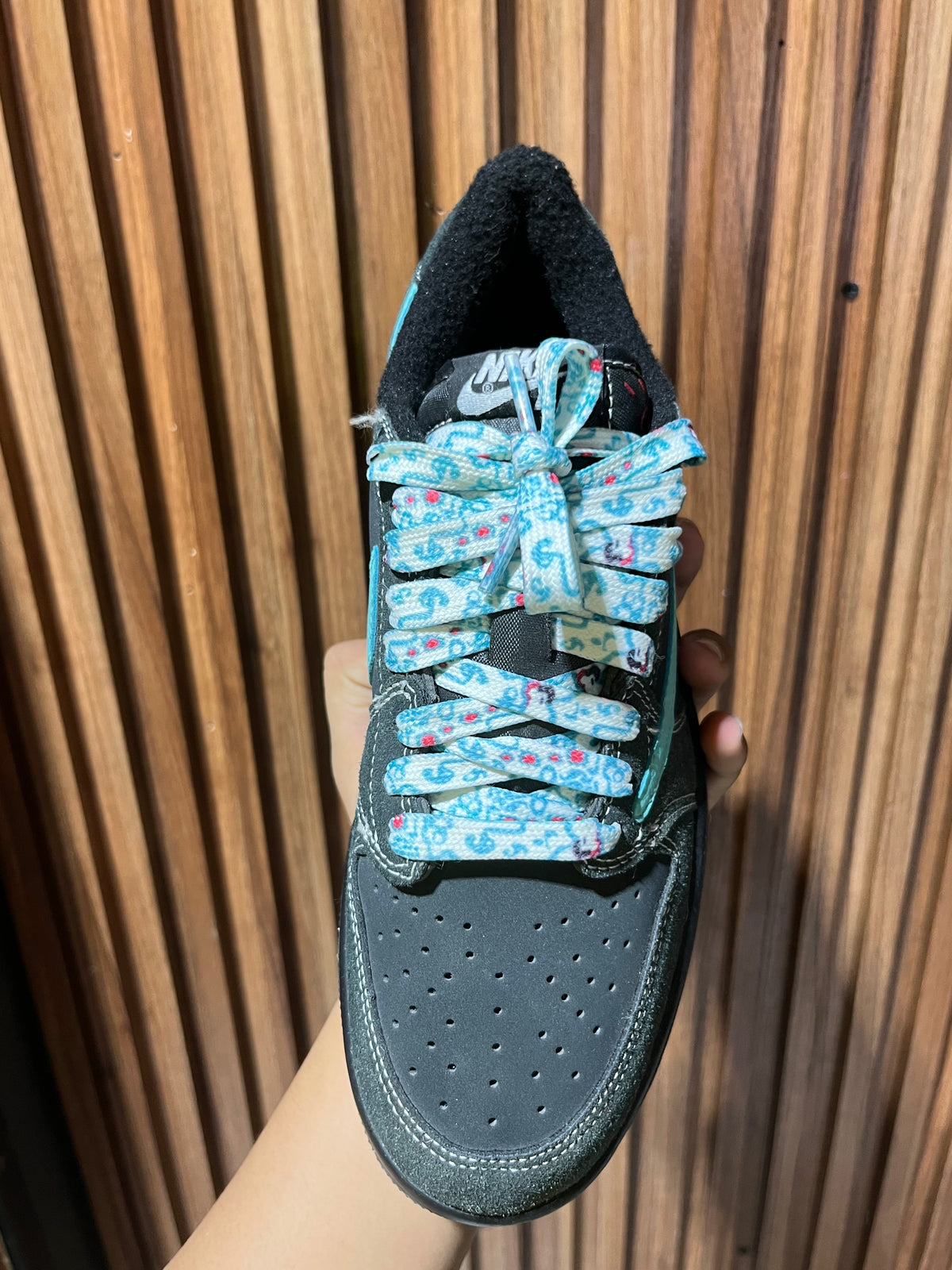 Tenis Air Jordan 1 Low x Travis Scott Tiffany