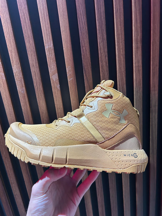 BOTAS UNDER ARMOUR MICRO G VALSETZ MID