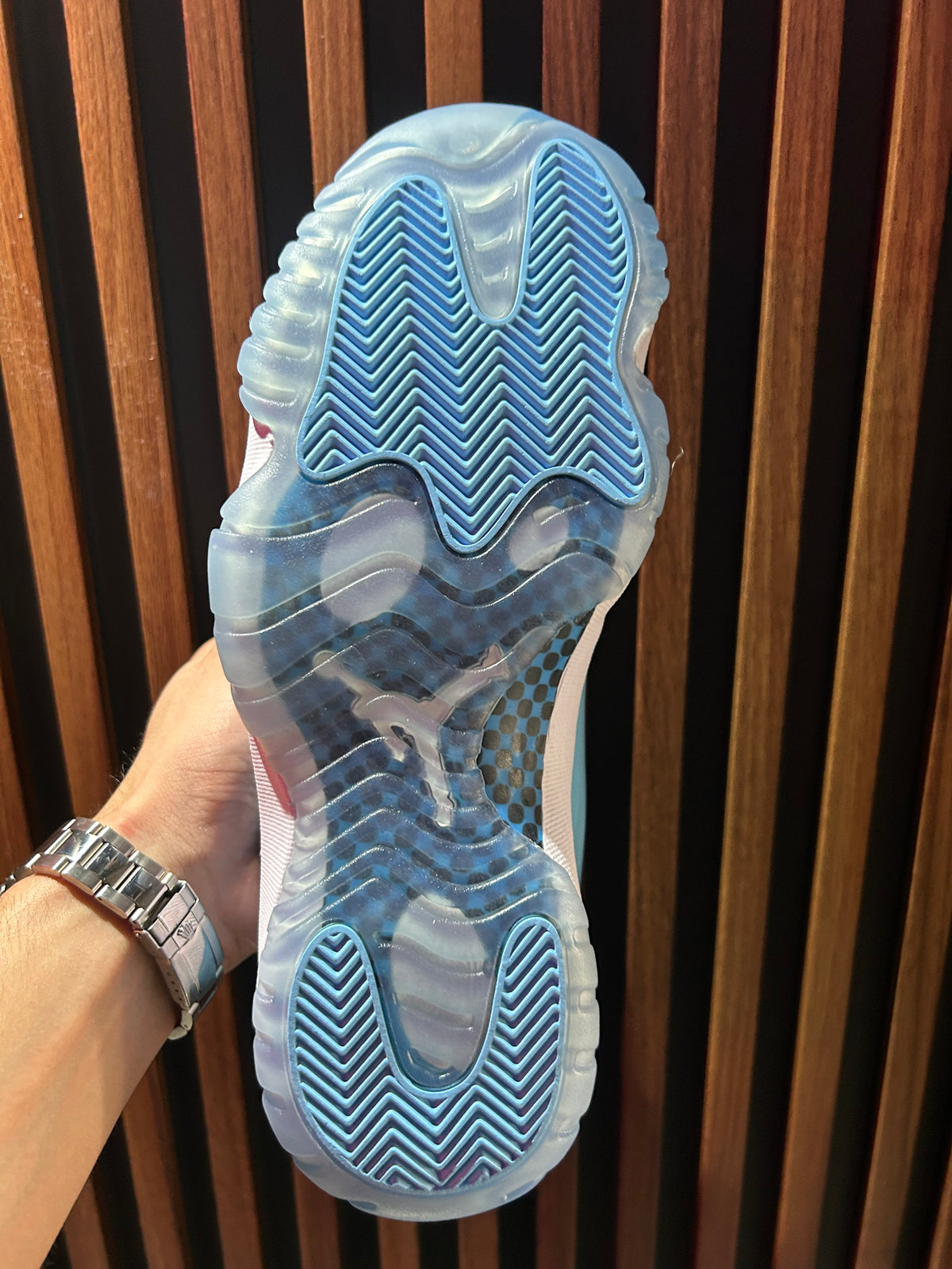 TENIS AIR JORDAN 11 RETRO LOW UNIVERSITY BLUE