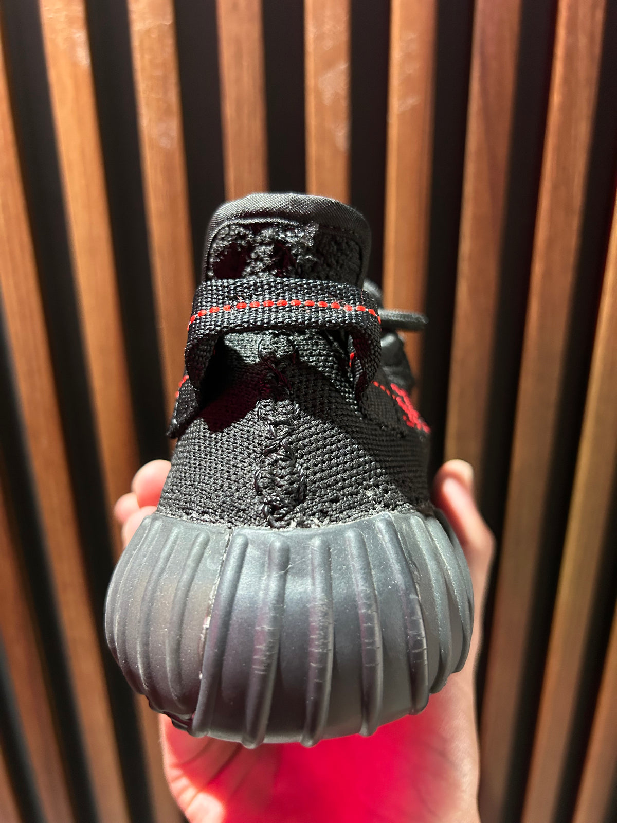 TENIS ADIDAS YEEZY BOOST 350 V2 BLACK RED