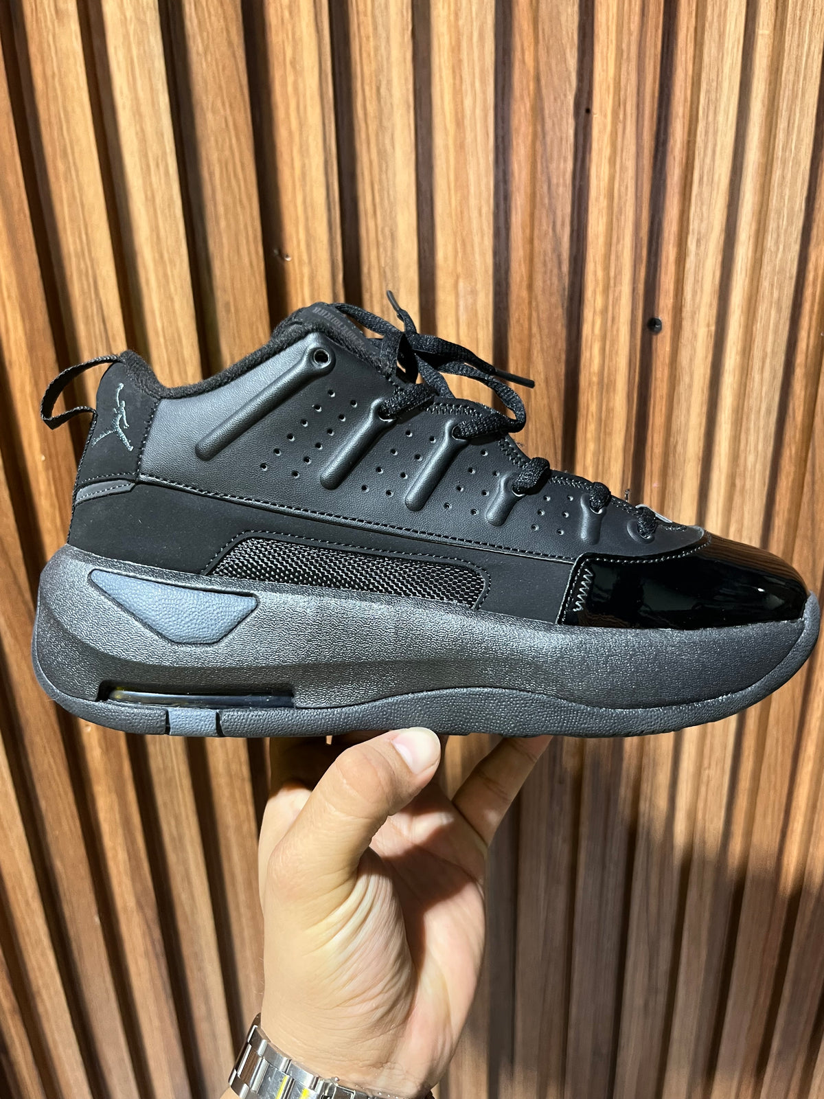 tenis Jordan Max Aura 7