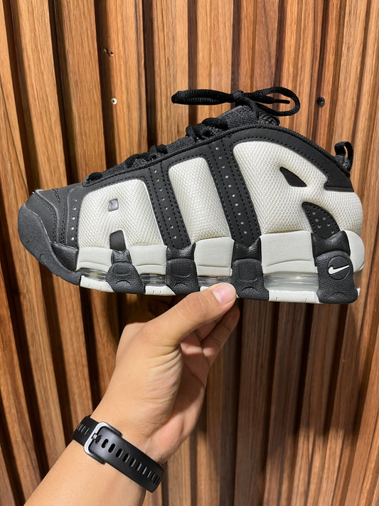 tenis Nike Air More Uptempo Low Black Photon Dust