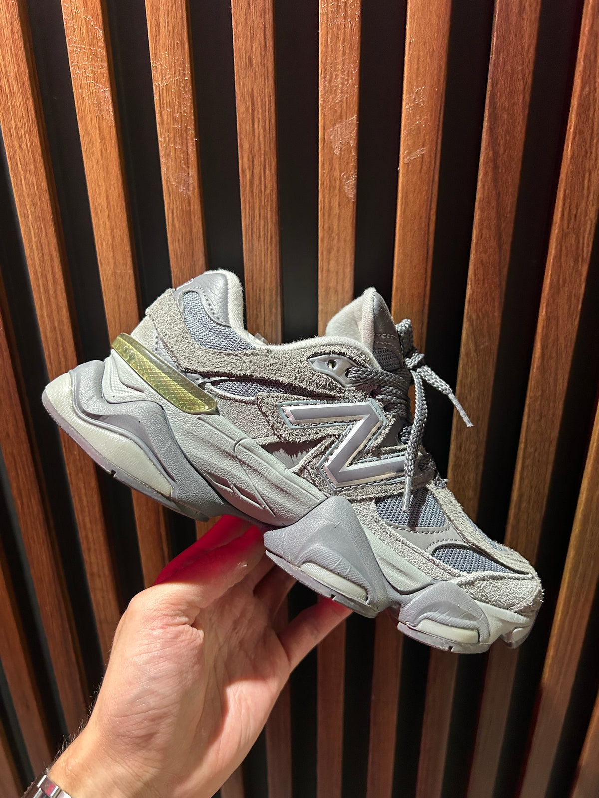 TENIS NEW BALANCE 9060