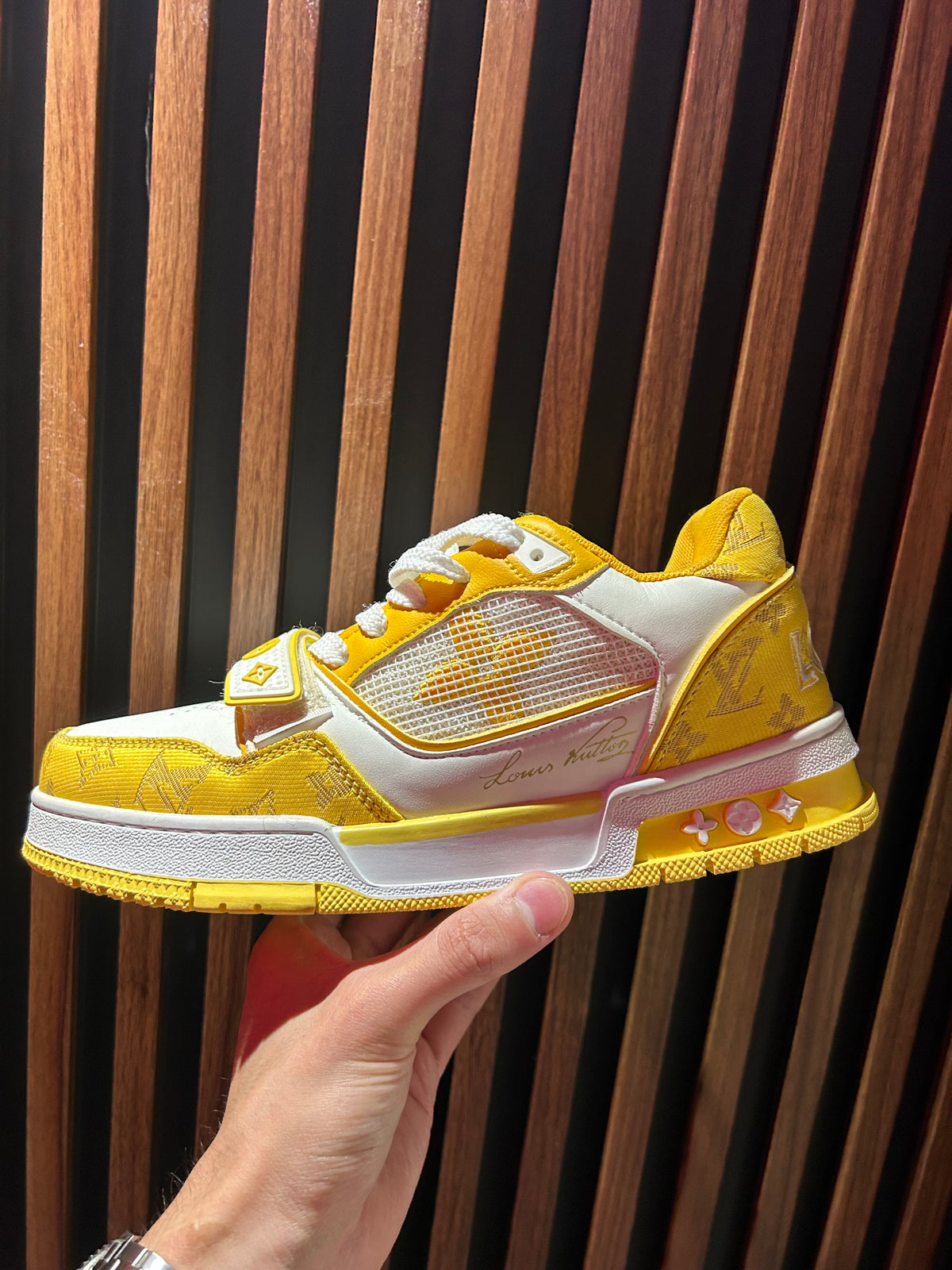 TENIS LOUIS VUITTON TRAINER MONOGRAM DENIM