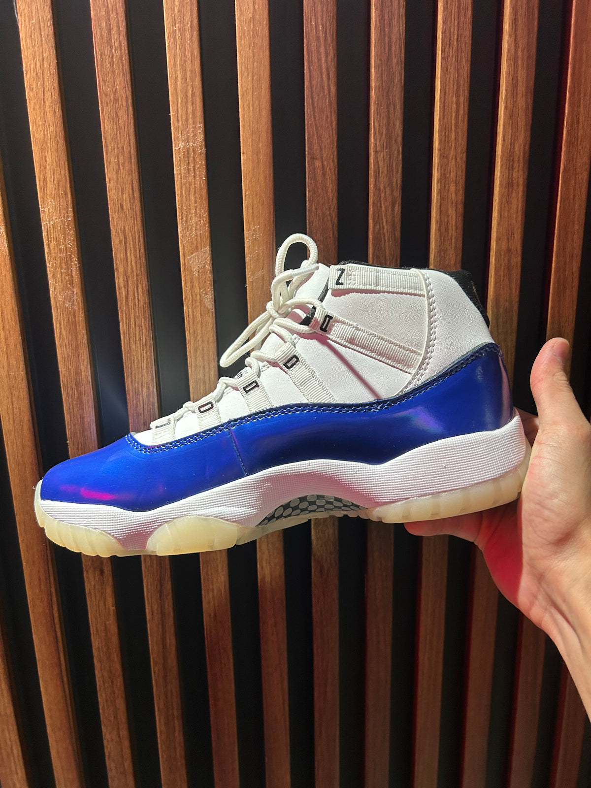 TENIS AIR JORDAN 11 RETRO RARE AIR