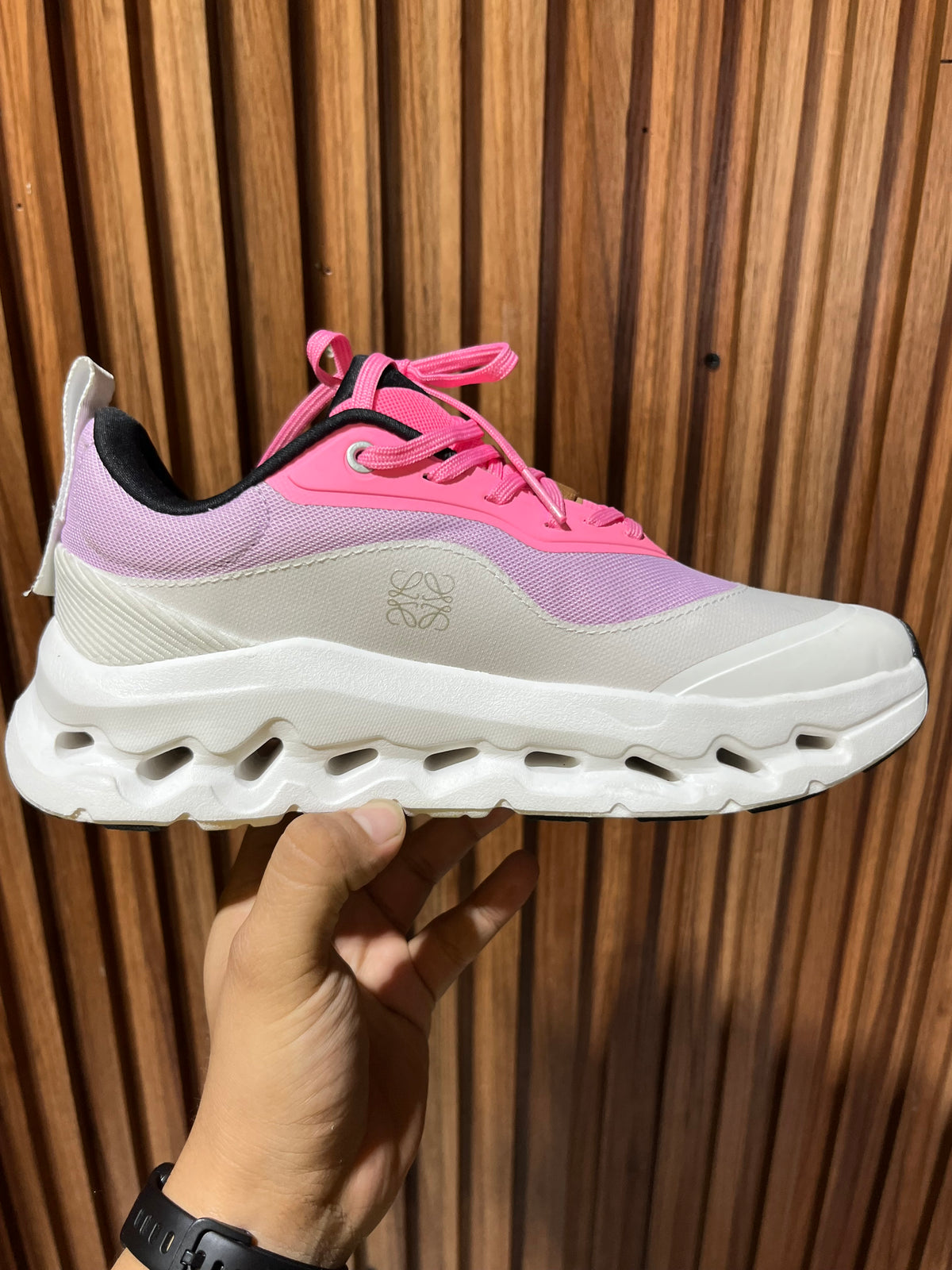 tenis LOEWE x On Cloudtilt 2.0