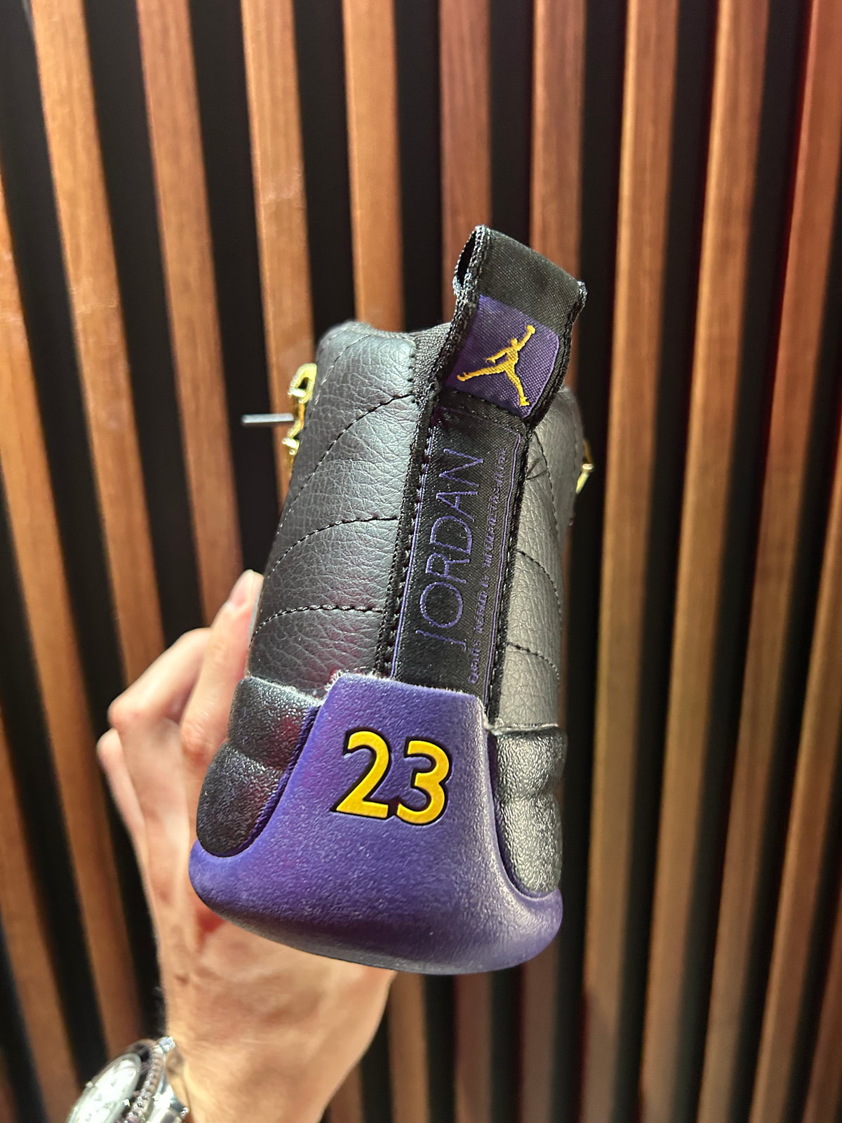TENIS AIR JORDAN 12 RETRO FIELD PURPLE