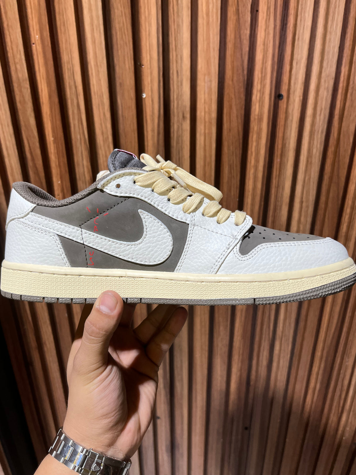 Tenis Air Jordan 1 Low OG SP x Travis Scott Reverse Mocha