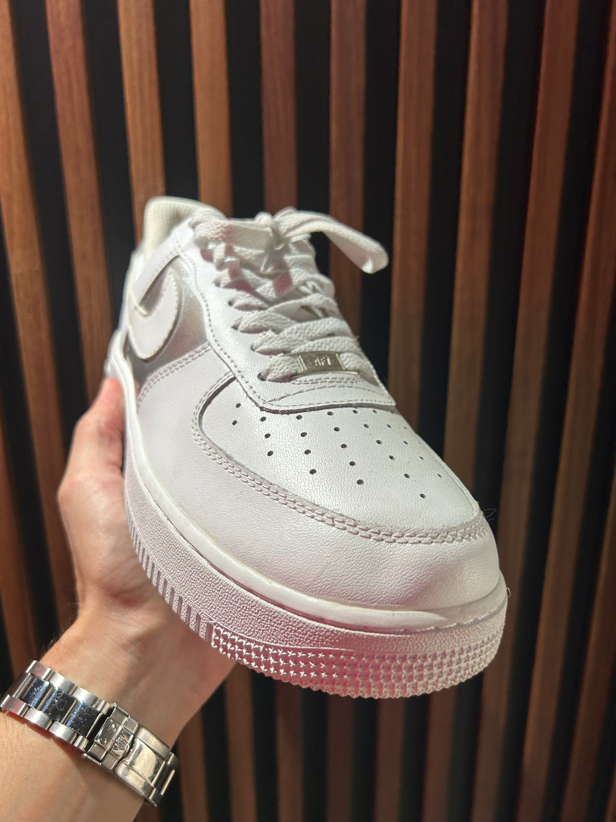 TENIS NIKE AIR FORCE ONE LOW IRIDISCENTE
