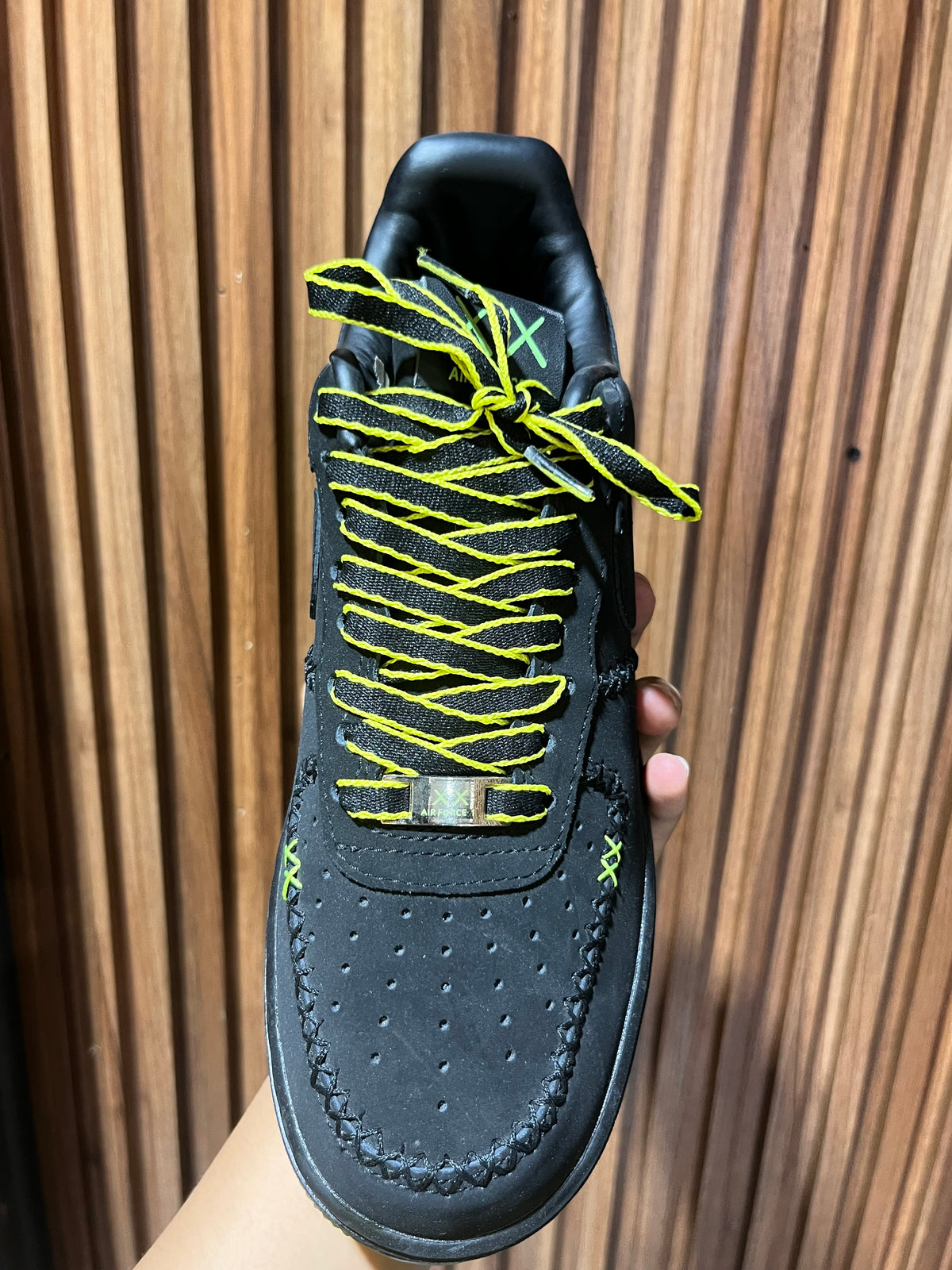 Tenis Nike Air Force 1 Low 1World x KAWS