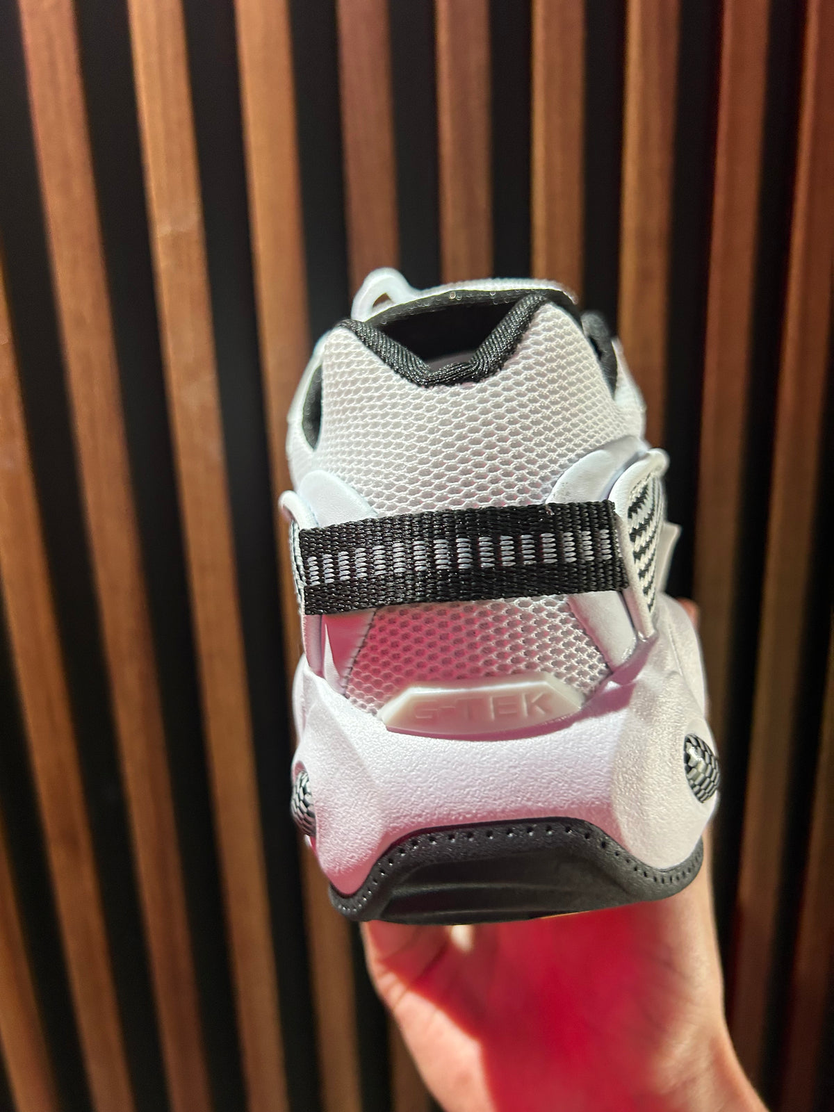 TENIS NOCTA GLIDE