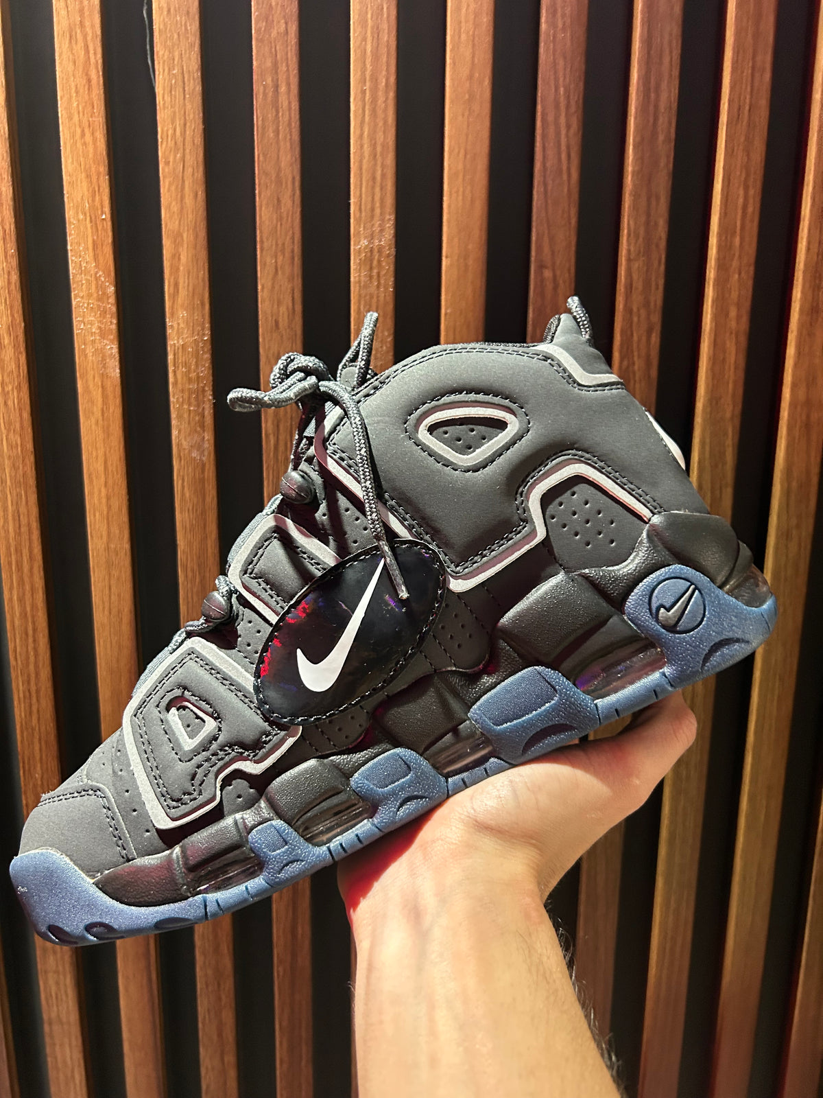 TENIS NIKE AIR MORE UPTEMPO ‘96 COPY PASTE