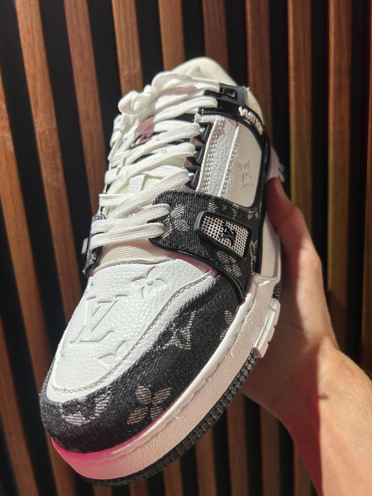 TENIS LOUIS VUITTON LV TRAINER