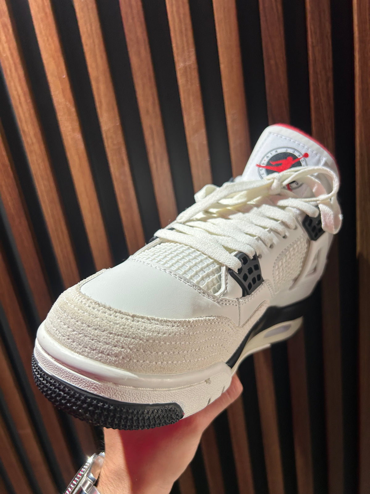 TENIS AIR JORDAN 4 RETRO FLIGHT CLUB