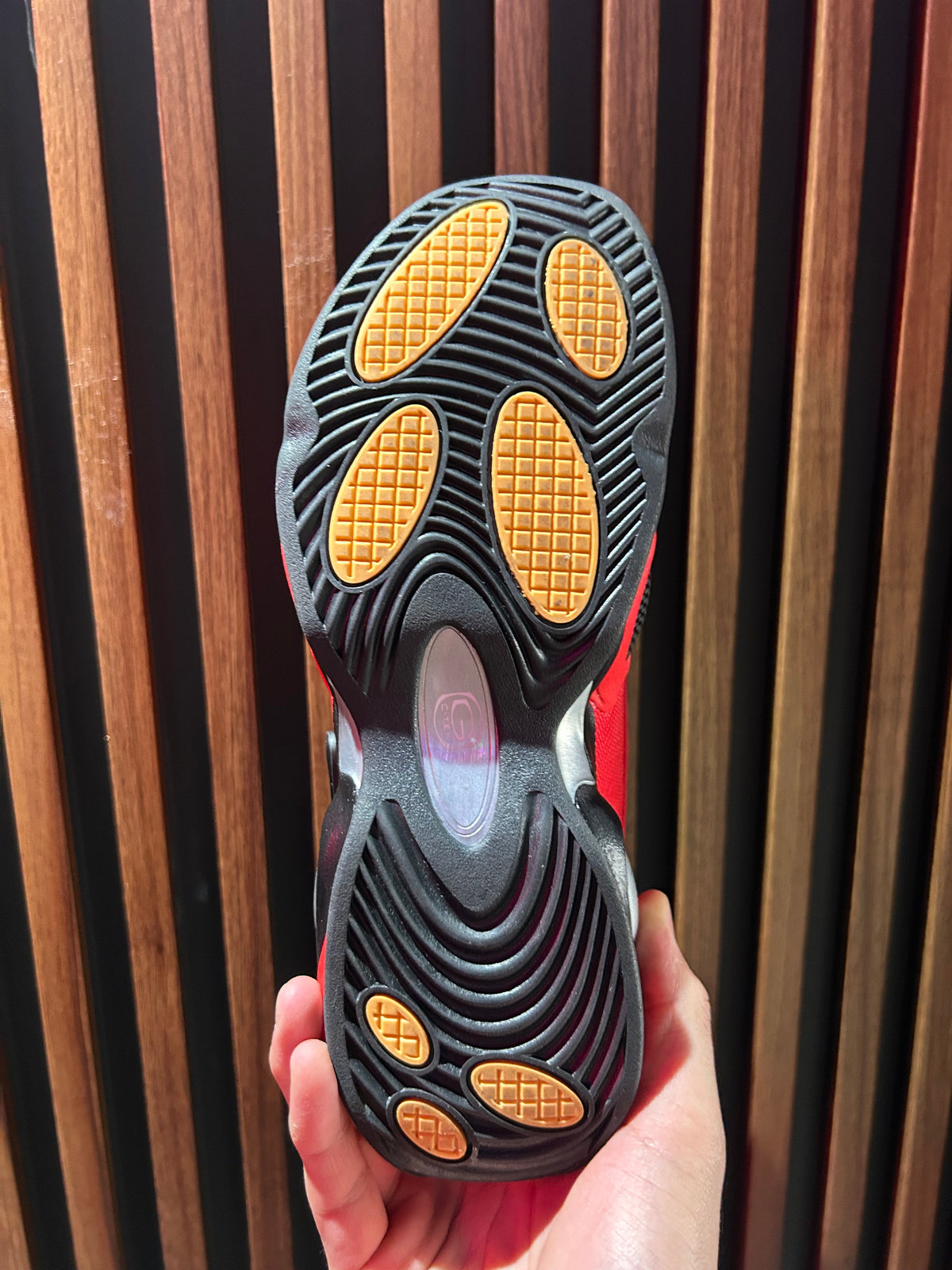 TENIS NIKE NOCTA GLIDE BRIGHT CRIMSON
