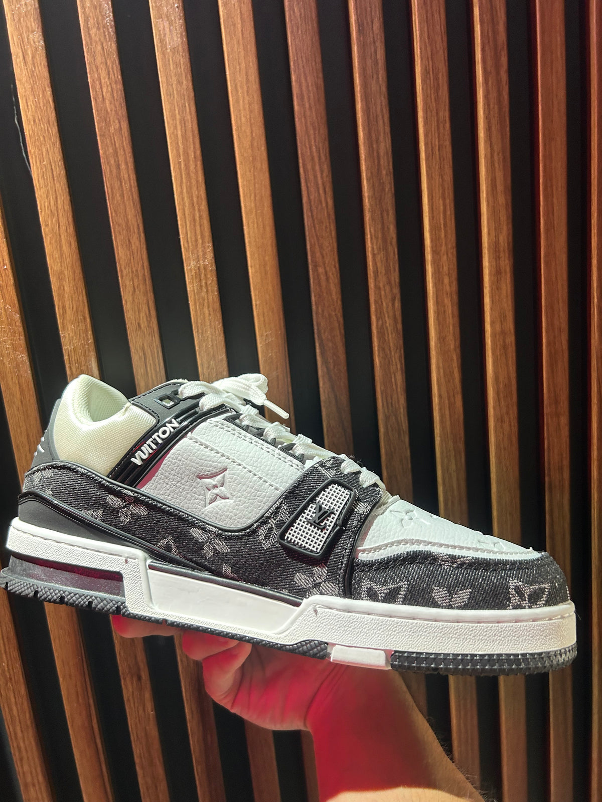 TENIS LOUIS VUITTON LV TRAINER