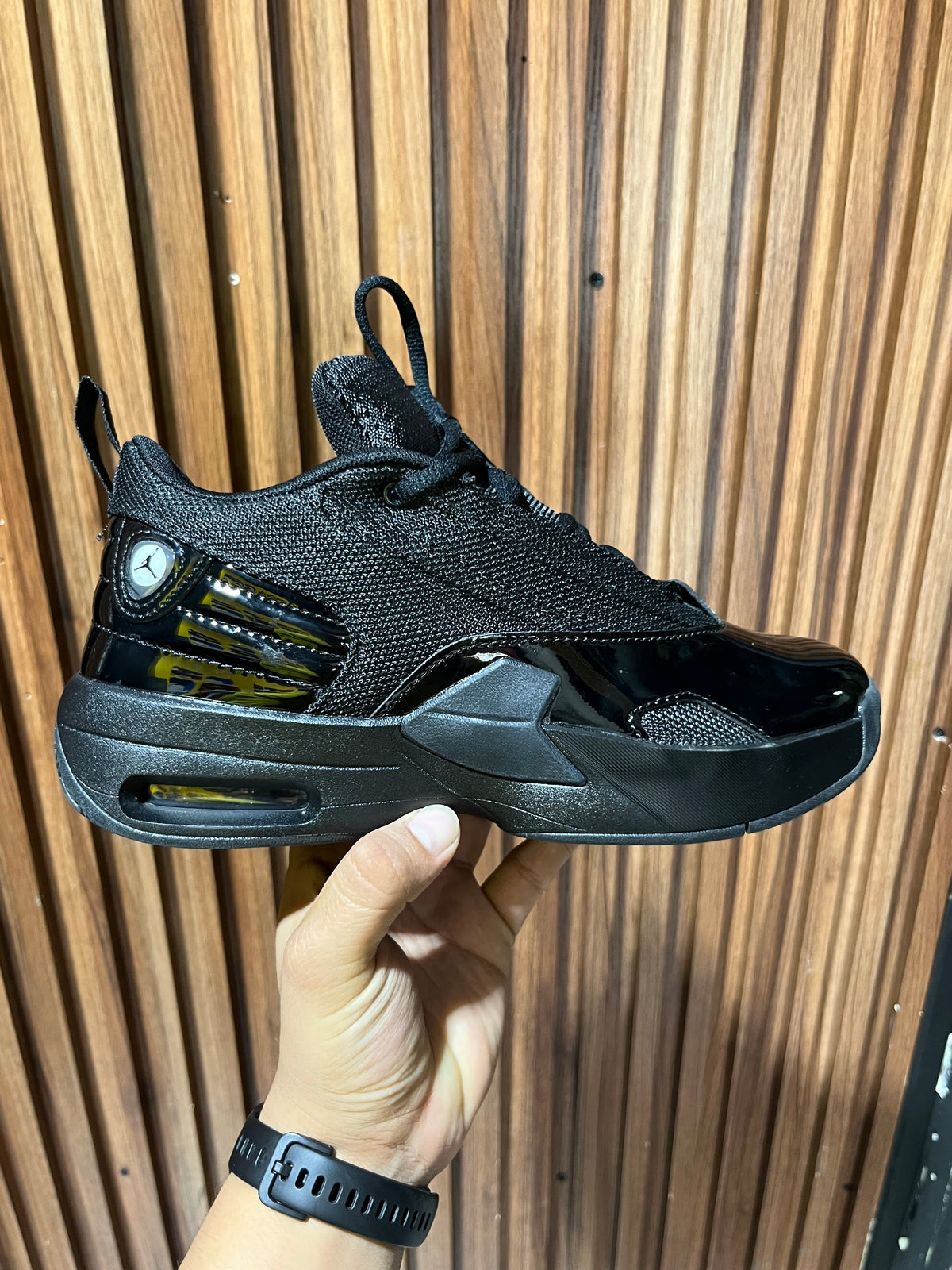 Tenis Jordan Max Aura 6