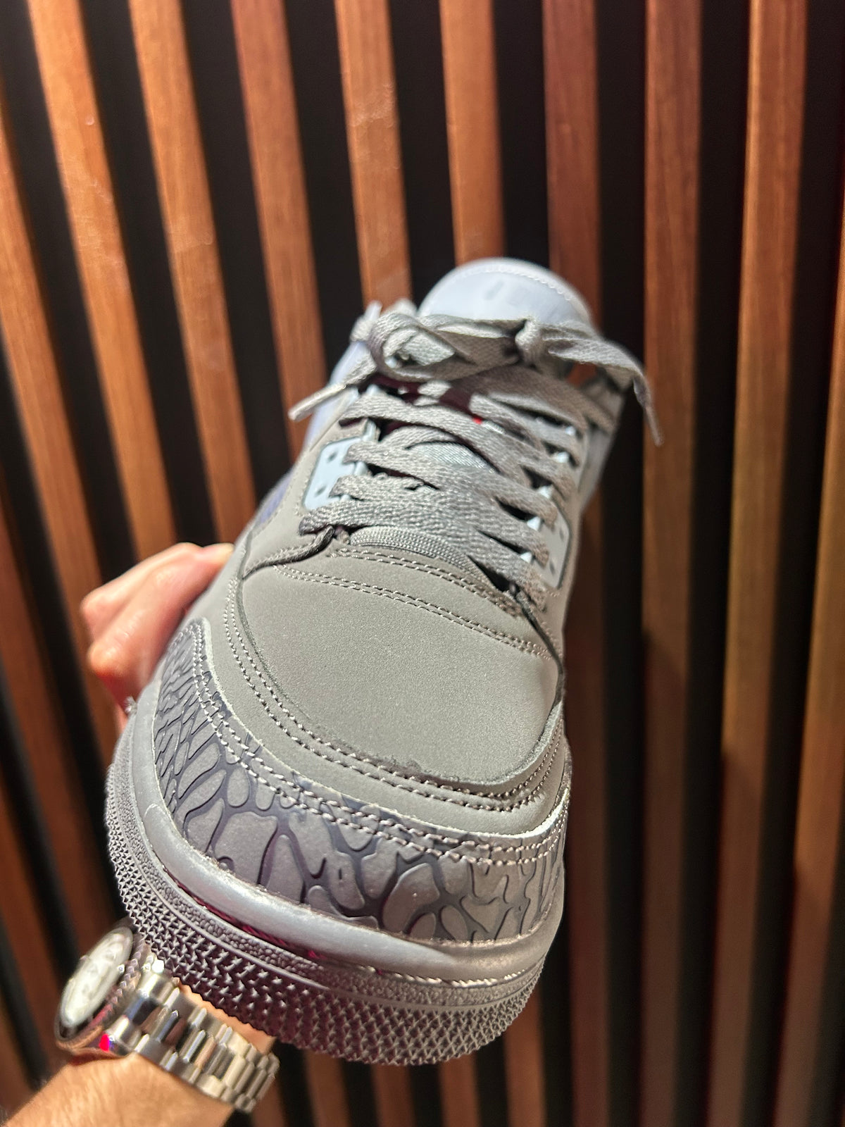 TENIS JORDAN SPIZIKE LOW VAST GREY
