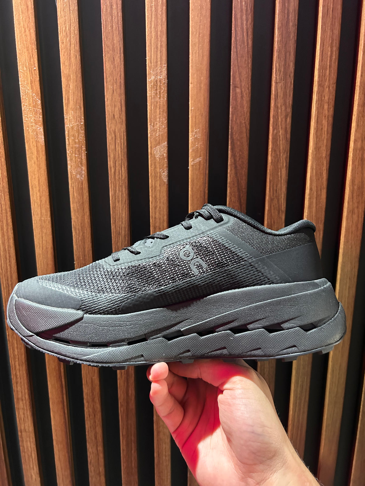 TENIS ON CLOUDULTRA 3
