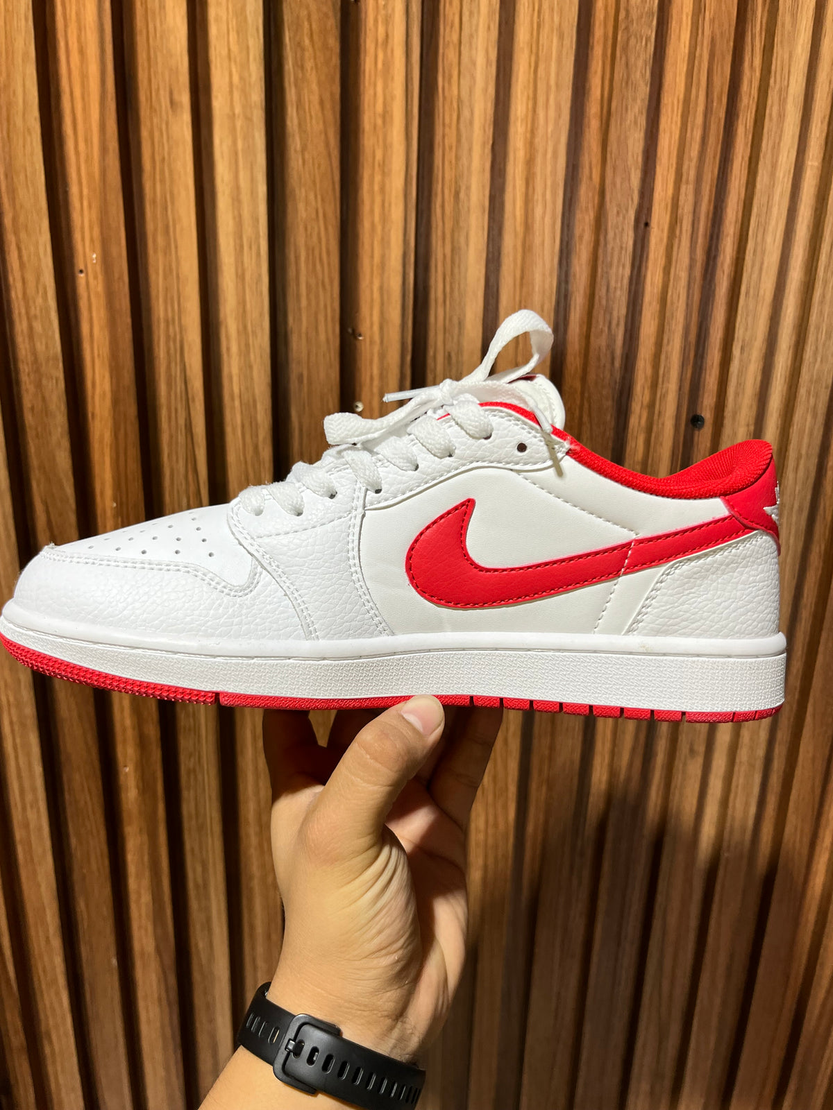 Tenis Nike Air Jordan 1 Low OG University Red
