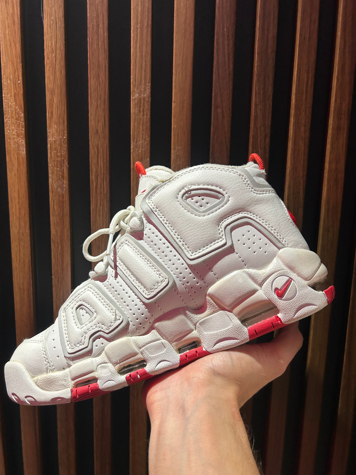TENIS NIKE AIR MORE UPTEMPO ‘96