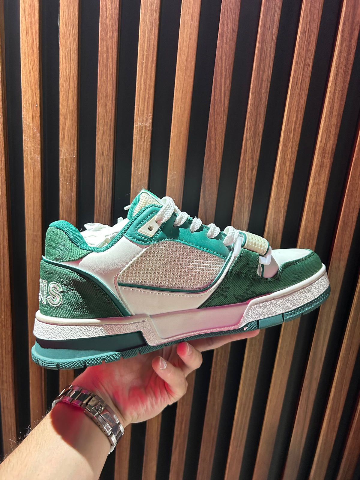 TENIS LOUIS VUITTON TRAINER
