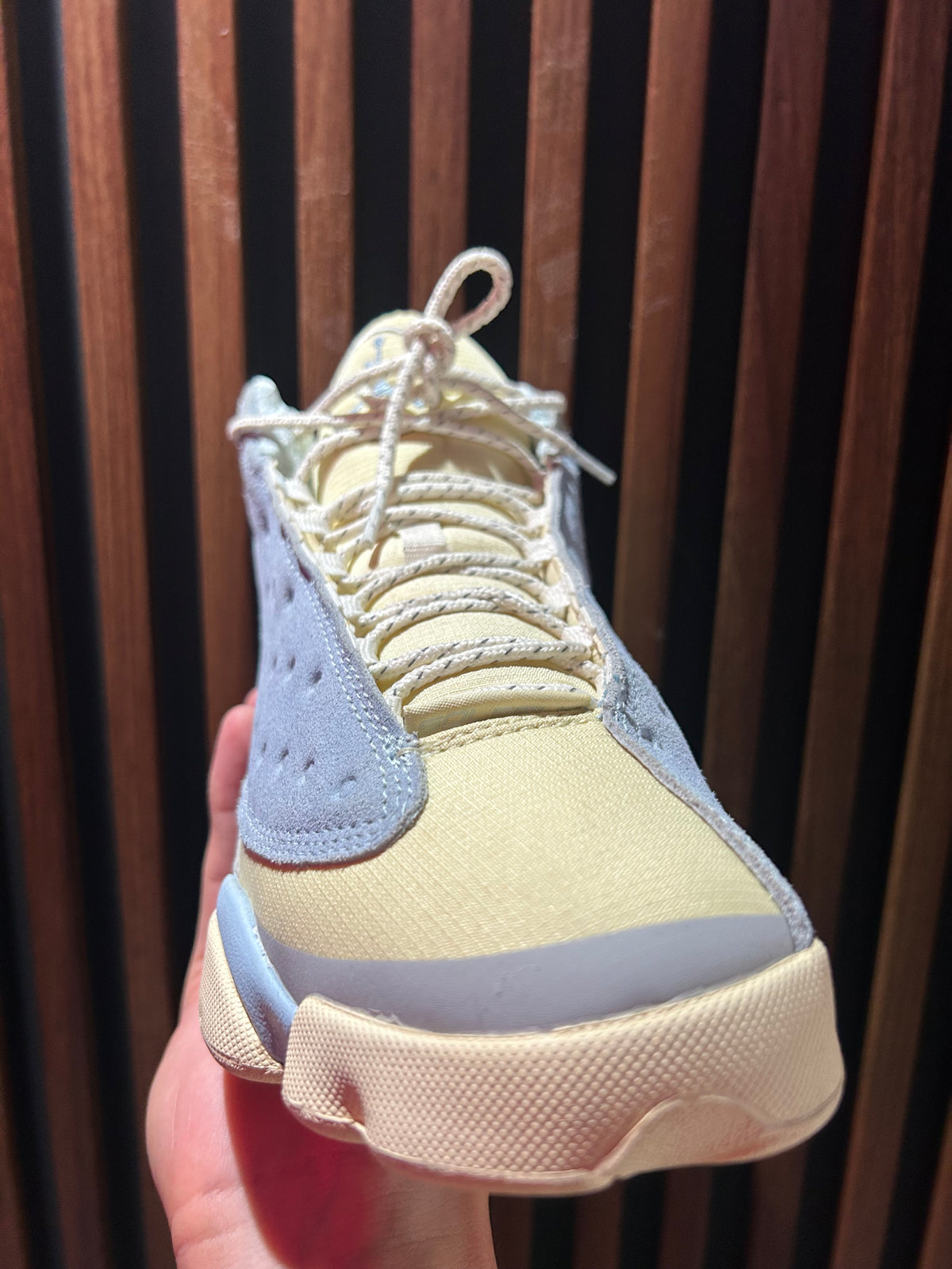 TENIS AIR JORDAN 13 RETRO SOLEFLY