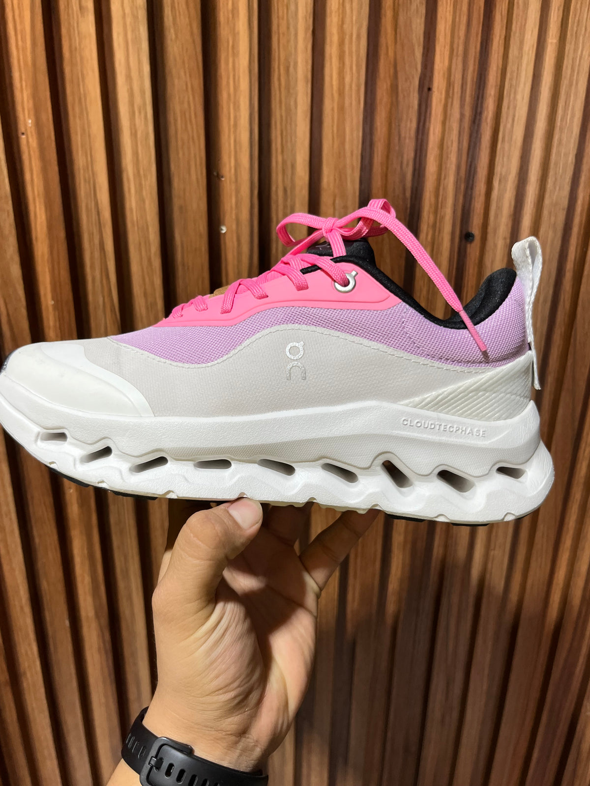 tenis LOEWE x On Cloudtilt 2.0