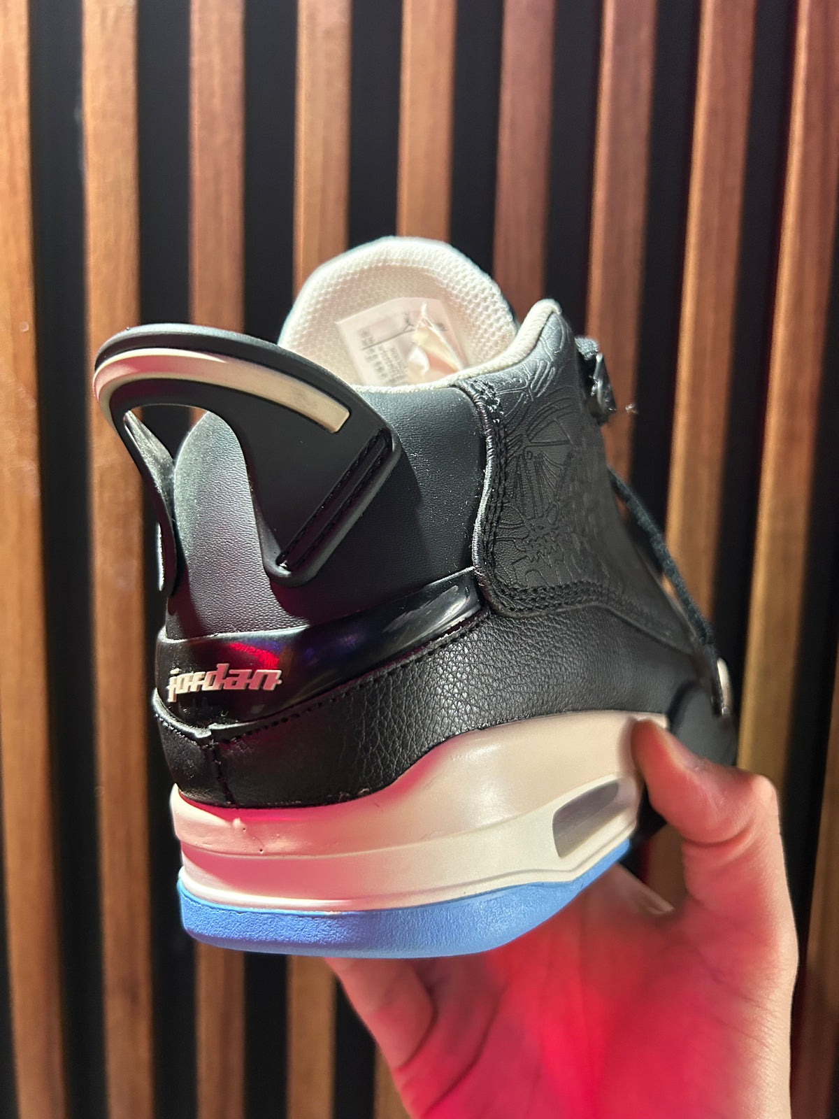 TENIS AIR JORDAN DUB ZERO