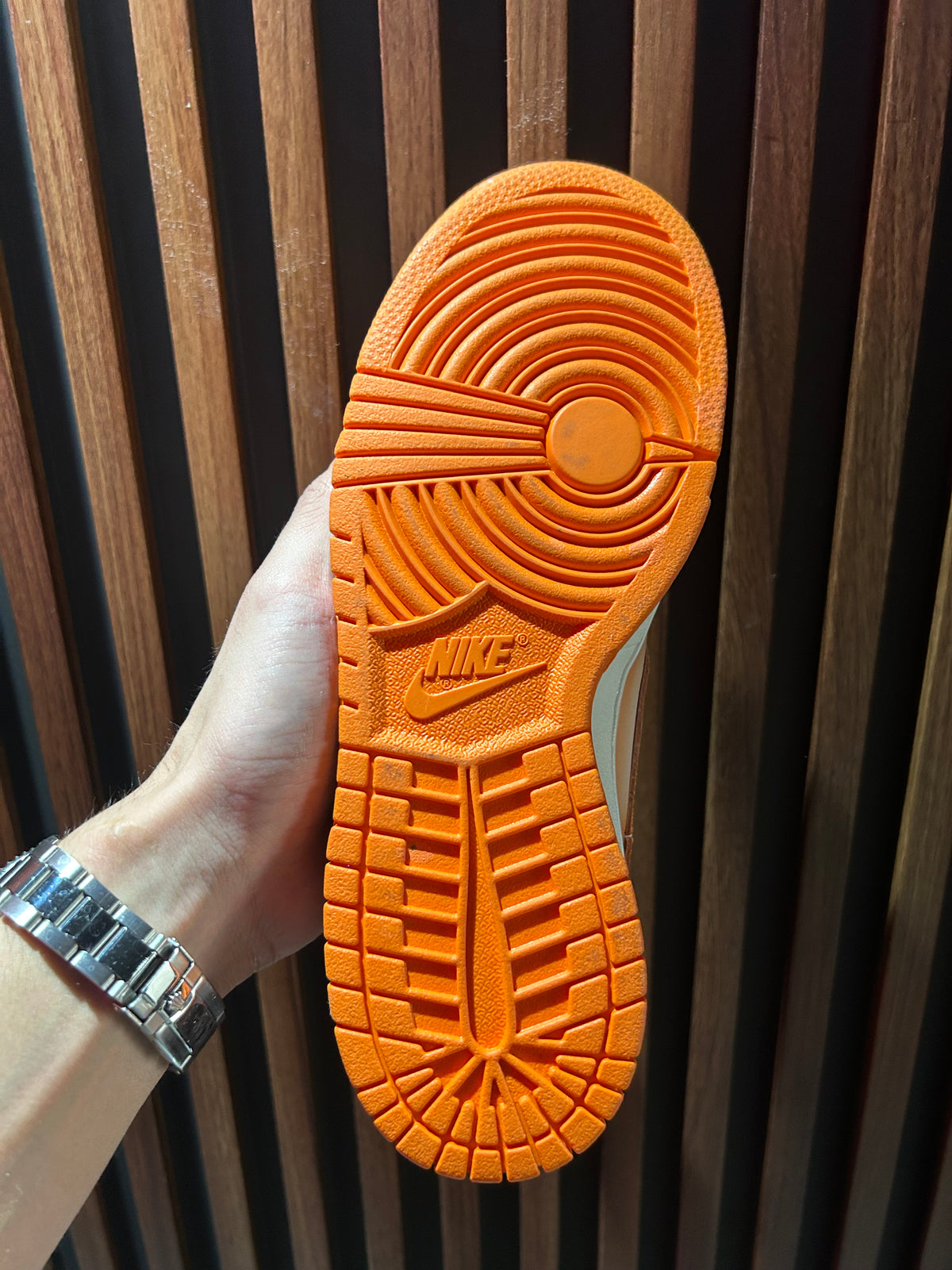 TENIS NIKE DUNK LOW MAGMA ORANGE