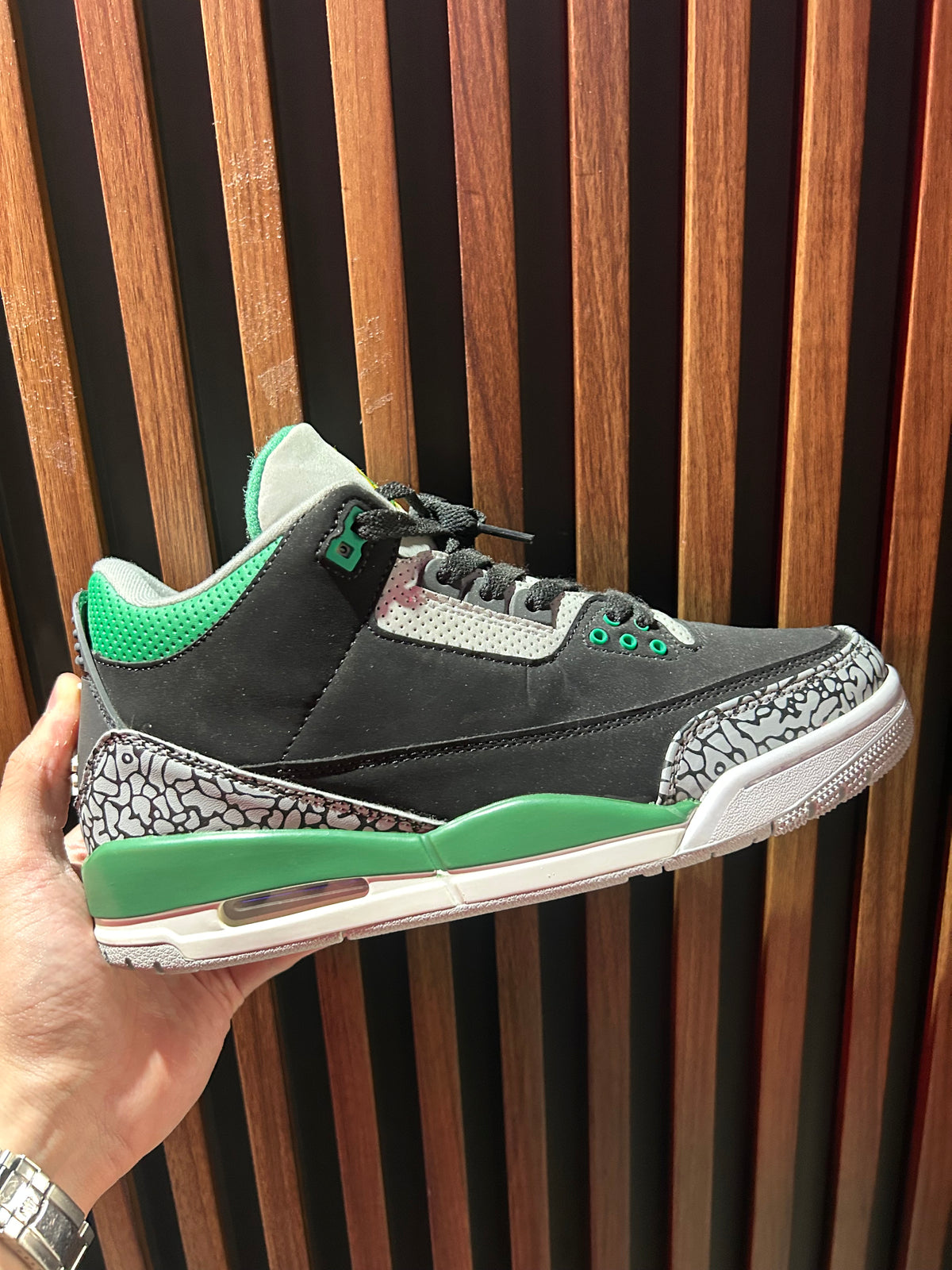 TENIS AIR JORDAN 3 RETRO PINE GREEN