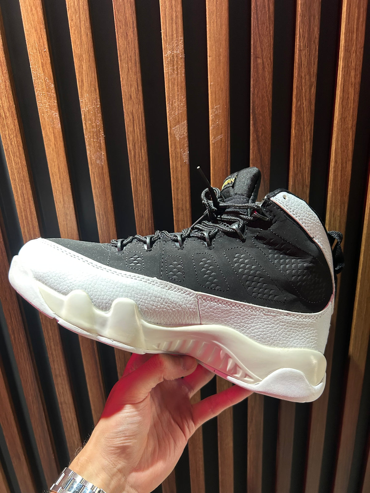 TENIS AIR JORDAN 9 RETRO CITY OF FLIGHT