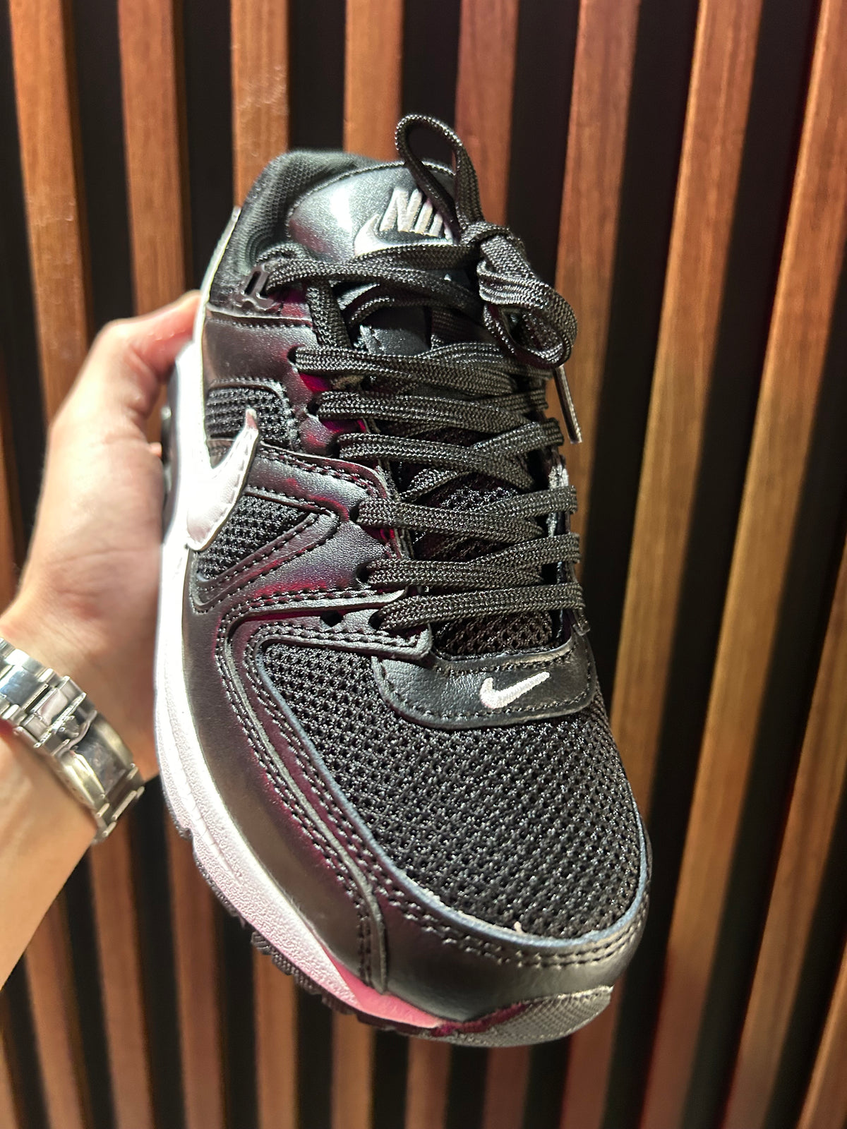 TENIS NIKE AIR MAX COMMAND