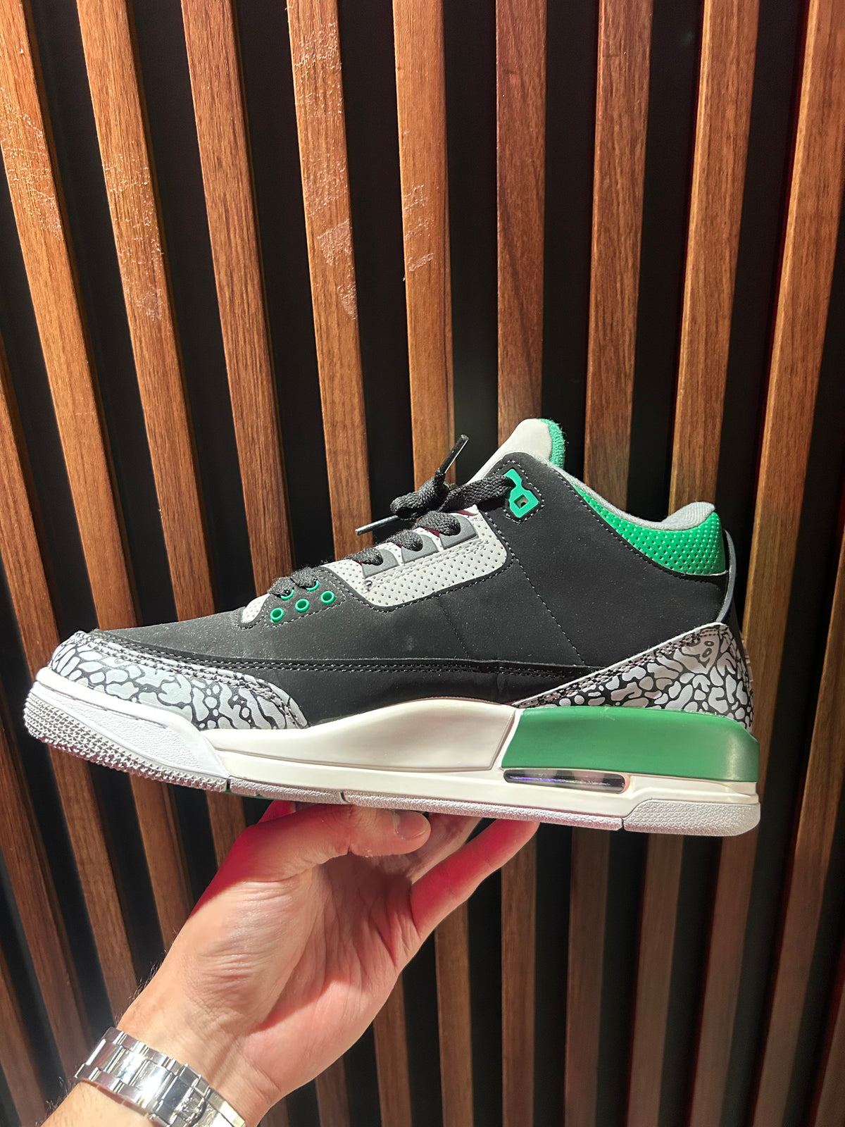 TENIS AIR JORDAN 3 RETRO PINE GREEN