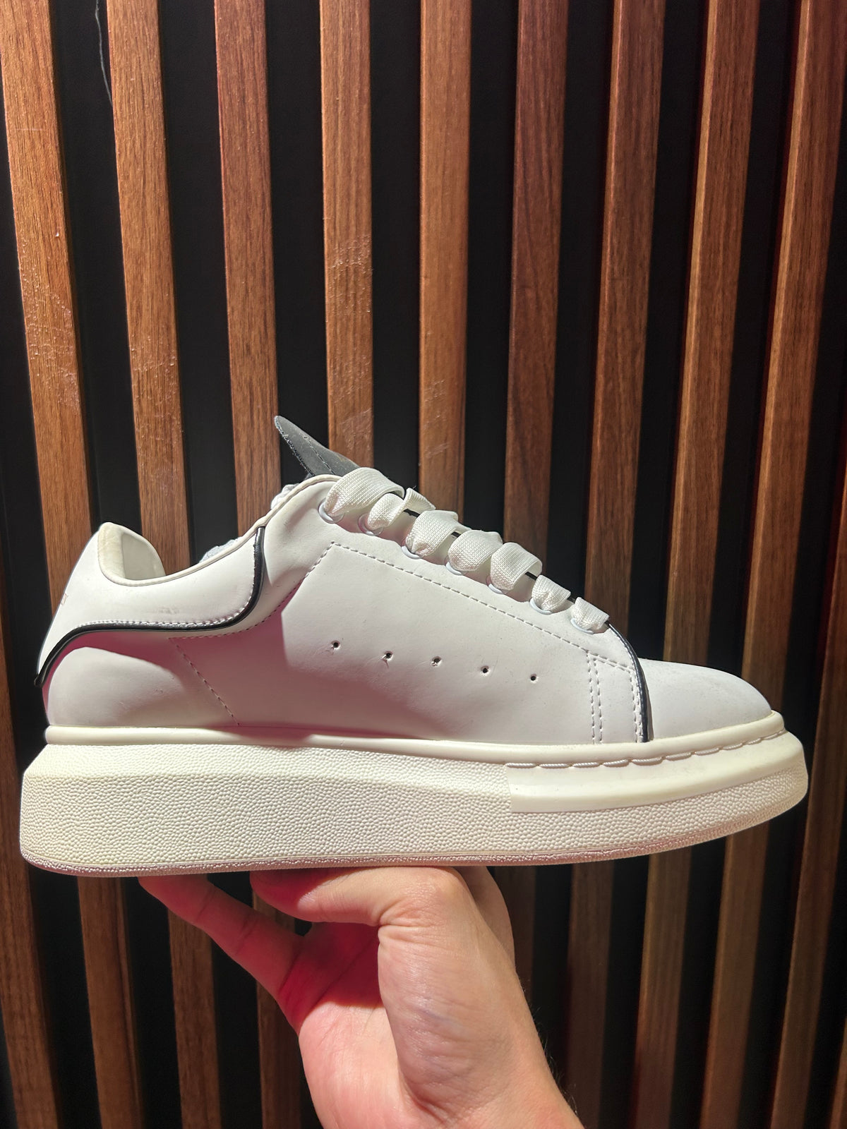 TENIS ALEXANDER MCQUEEN OVERSIZED