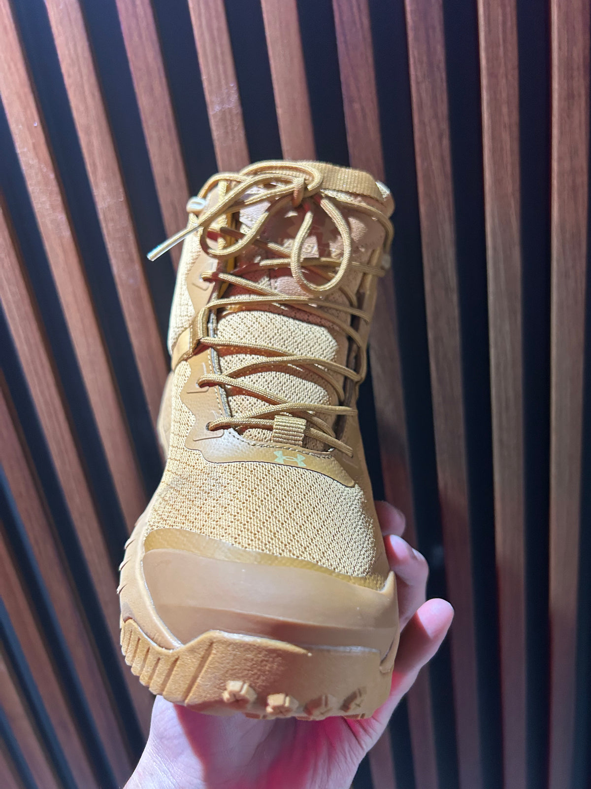 BOTAS UNDER ARMOUR MICRO G VALSETZ MID