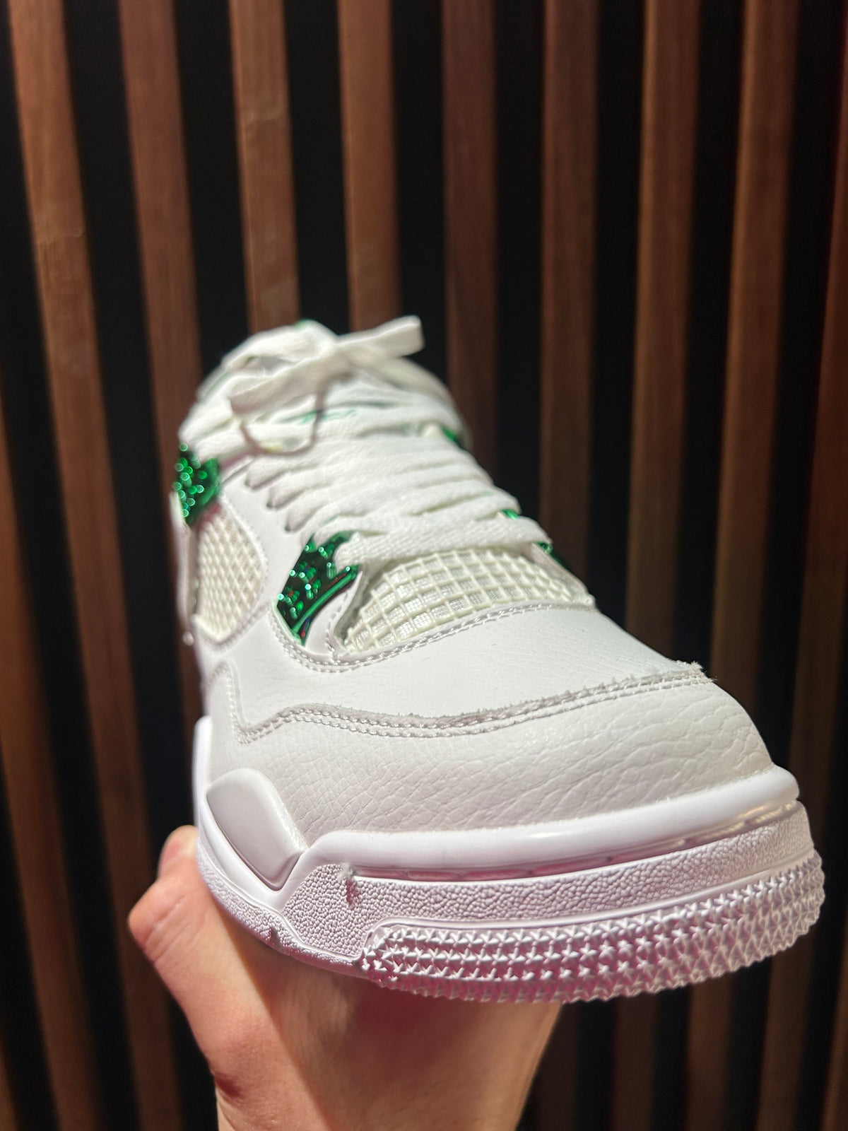 TENIS NIKE AIR JORDAN 4 RETRO METALLIC GREEN