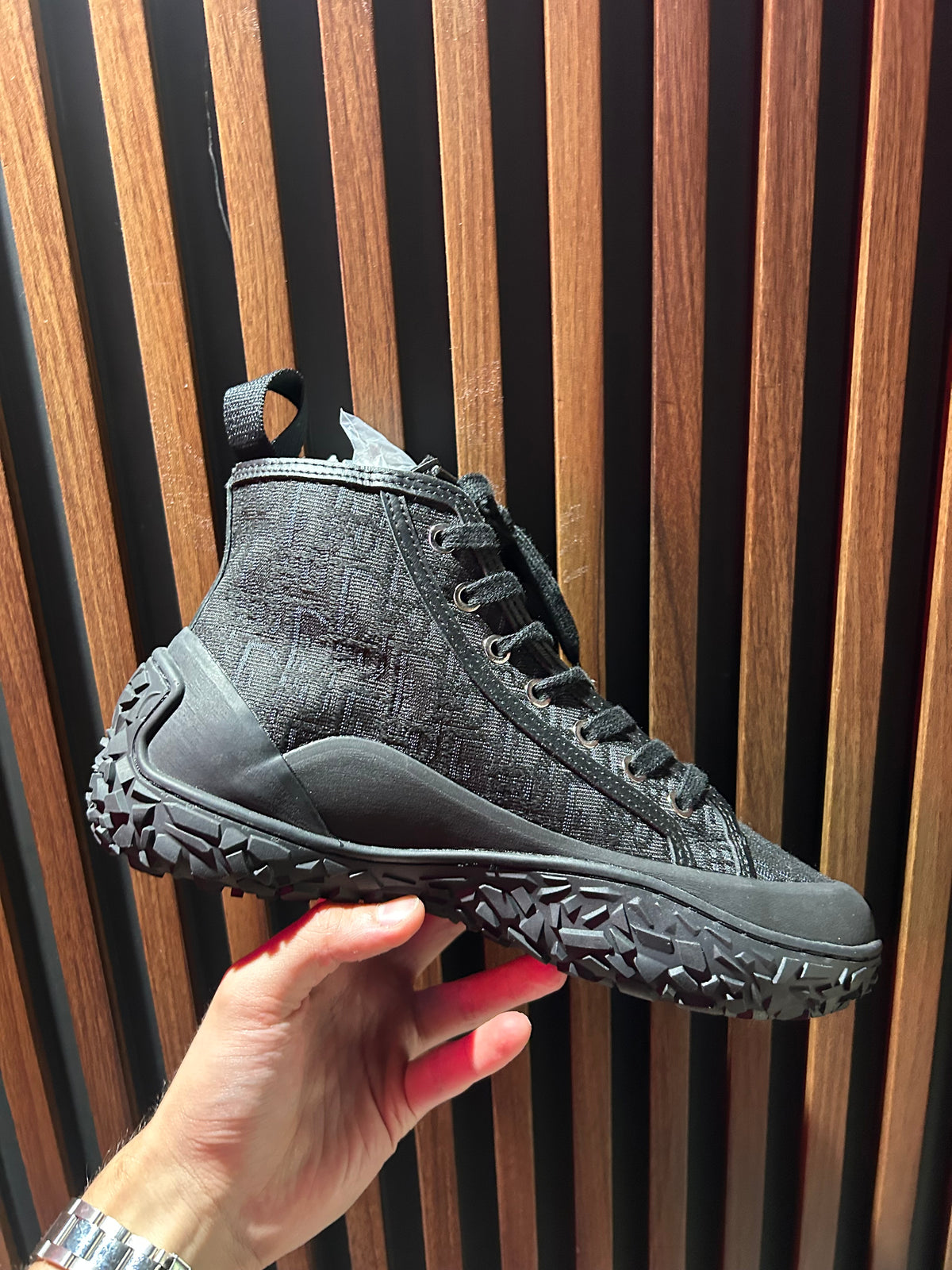 BOTA DIOR B28 HIGH BLACK