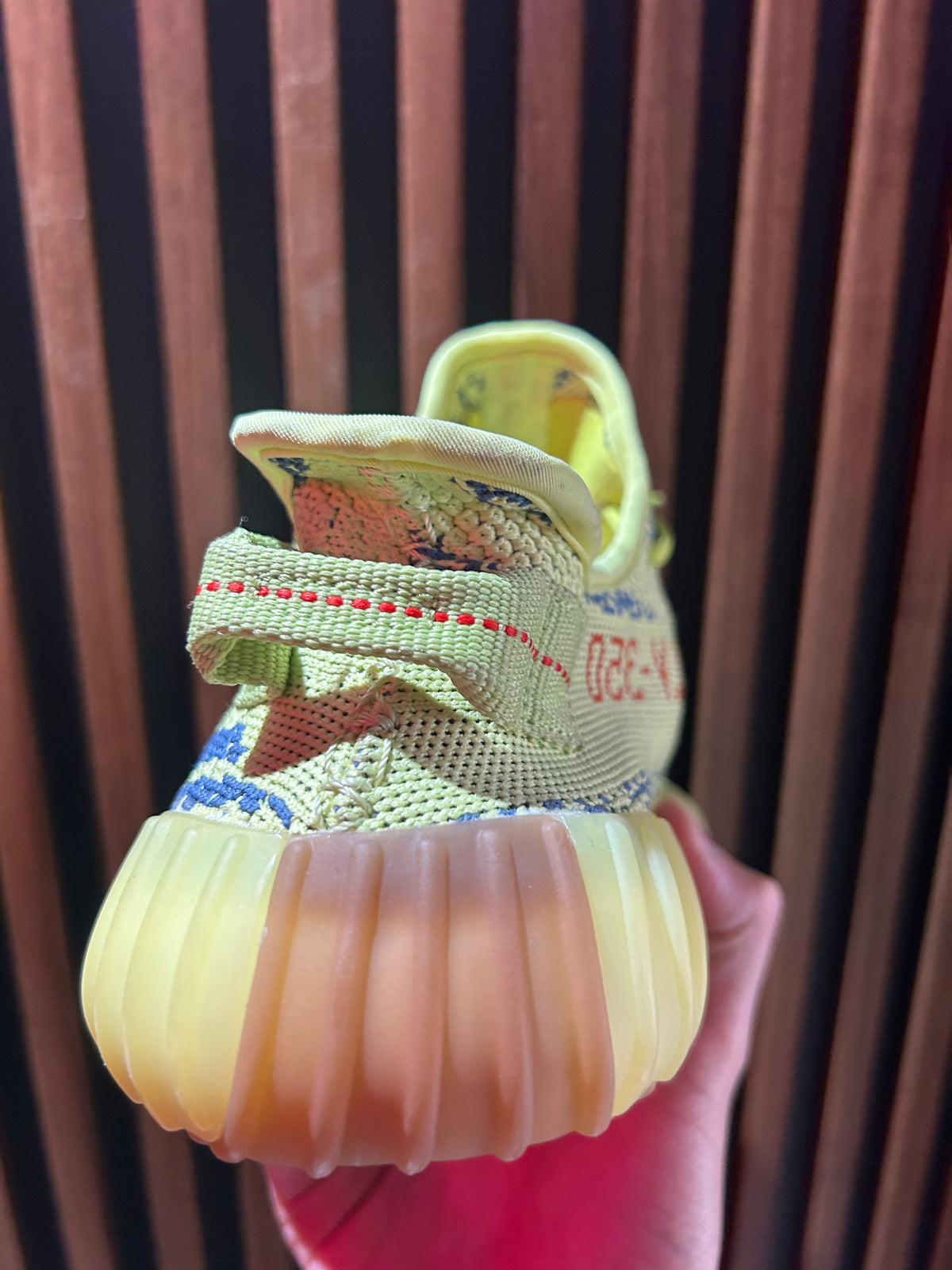TENIS ADIDAS YEEZY BOOST 350 V2 SEMI FROZEN YELLOW