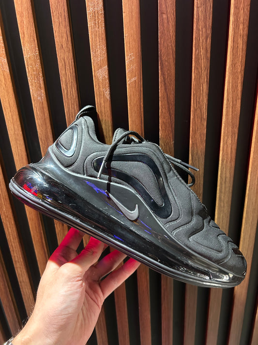 TENIS NIKE AIR MAX 720 TORTUGA