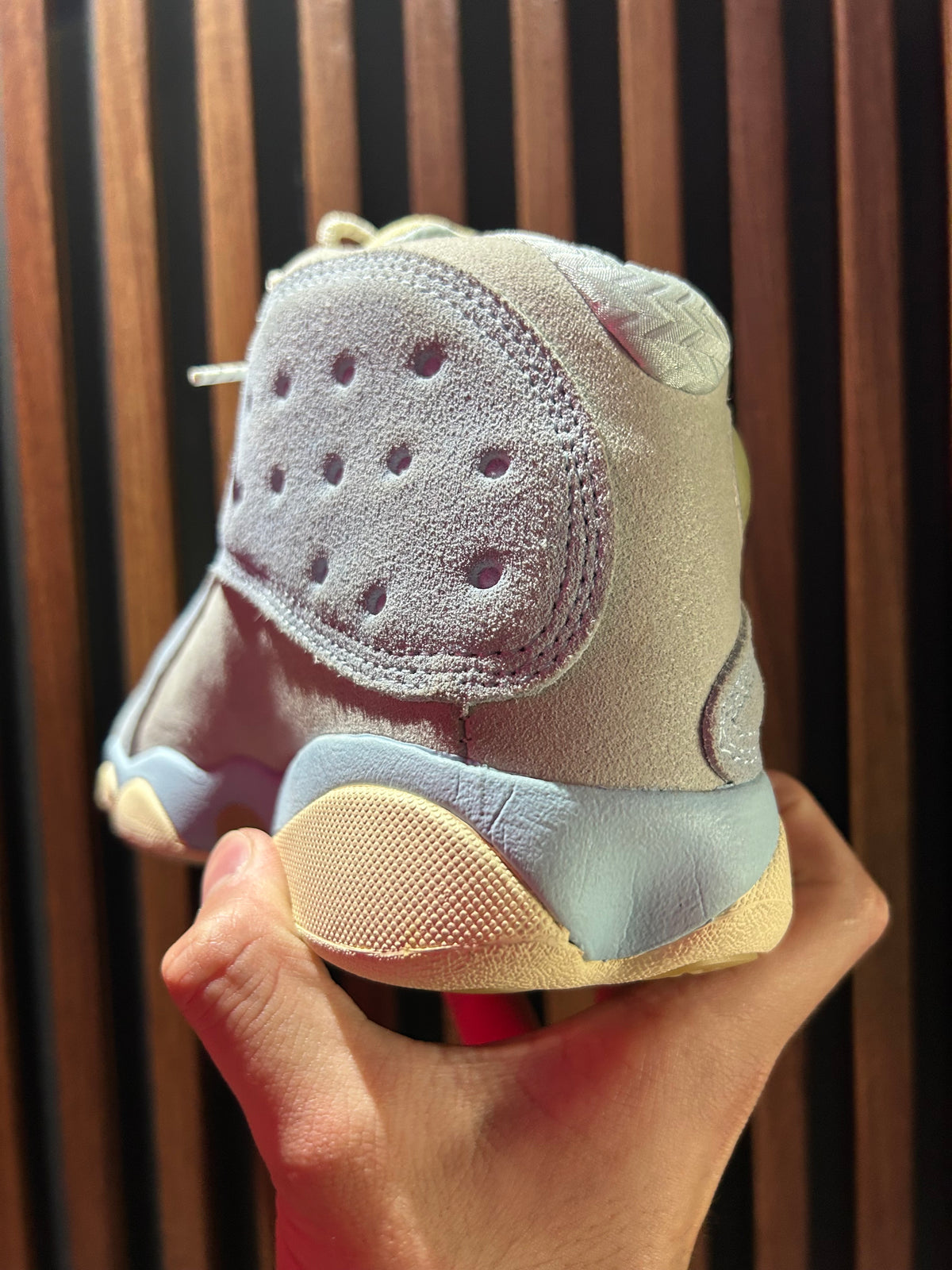 TENIS AIR JORDAN 13 RETRO SOLEFLY