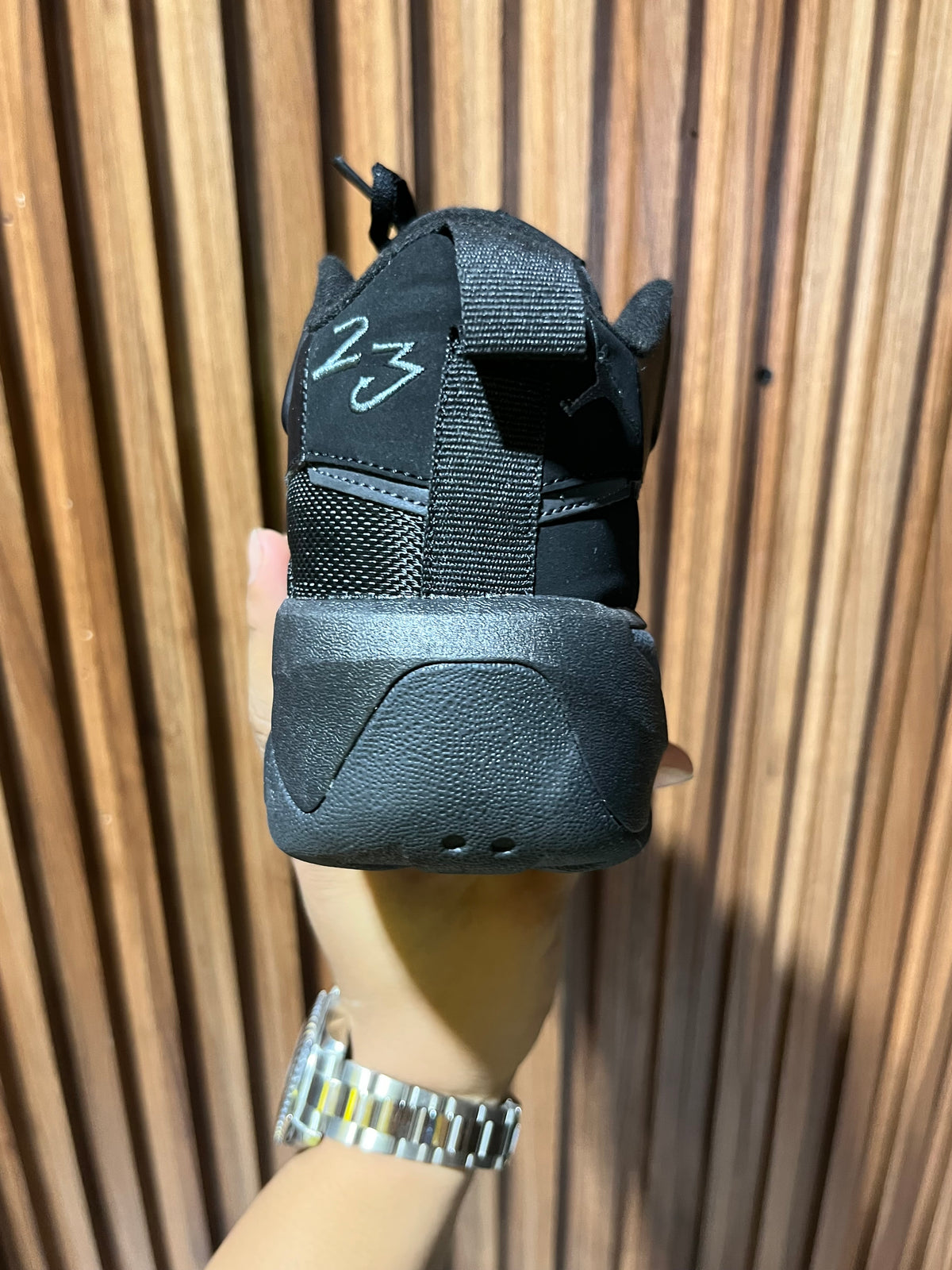 tenis Jordan Max Aura 7