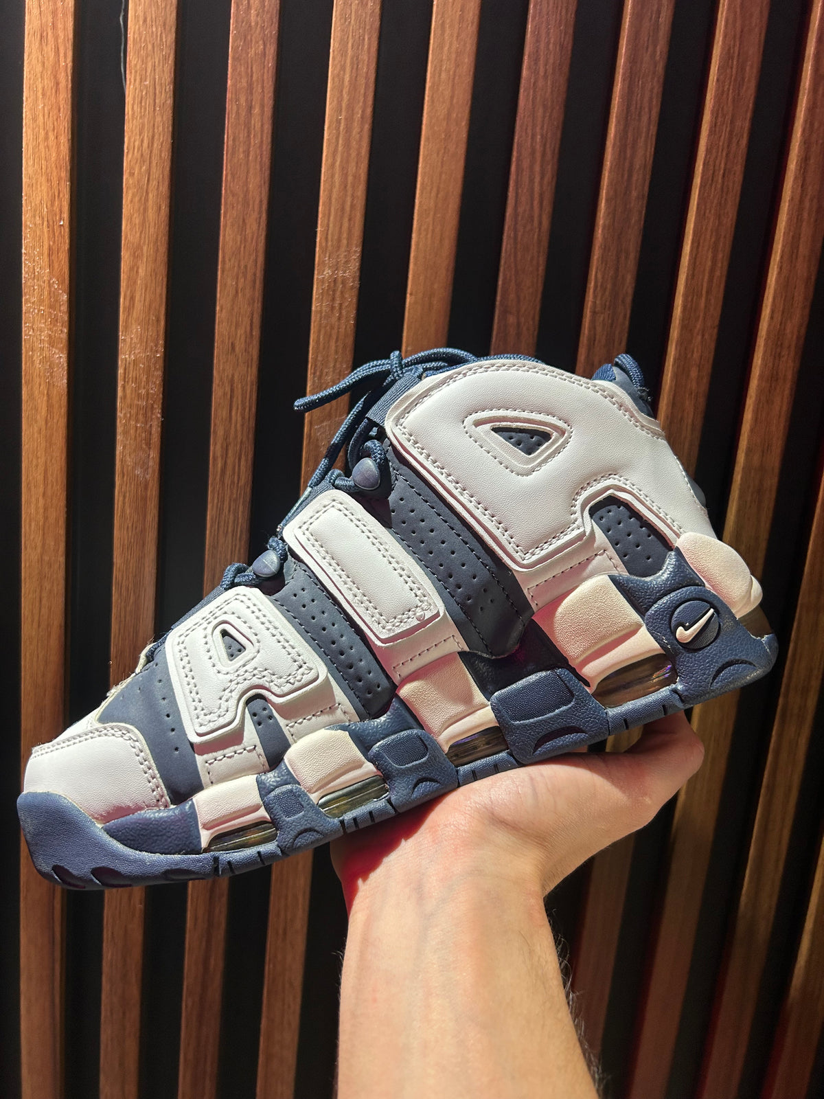 TENIS NIKE AIR MORE UPTEMPO COOL GREY MIDNIGHT NAVY